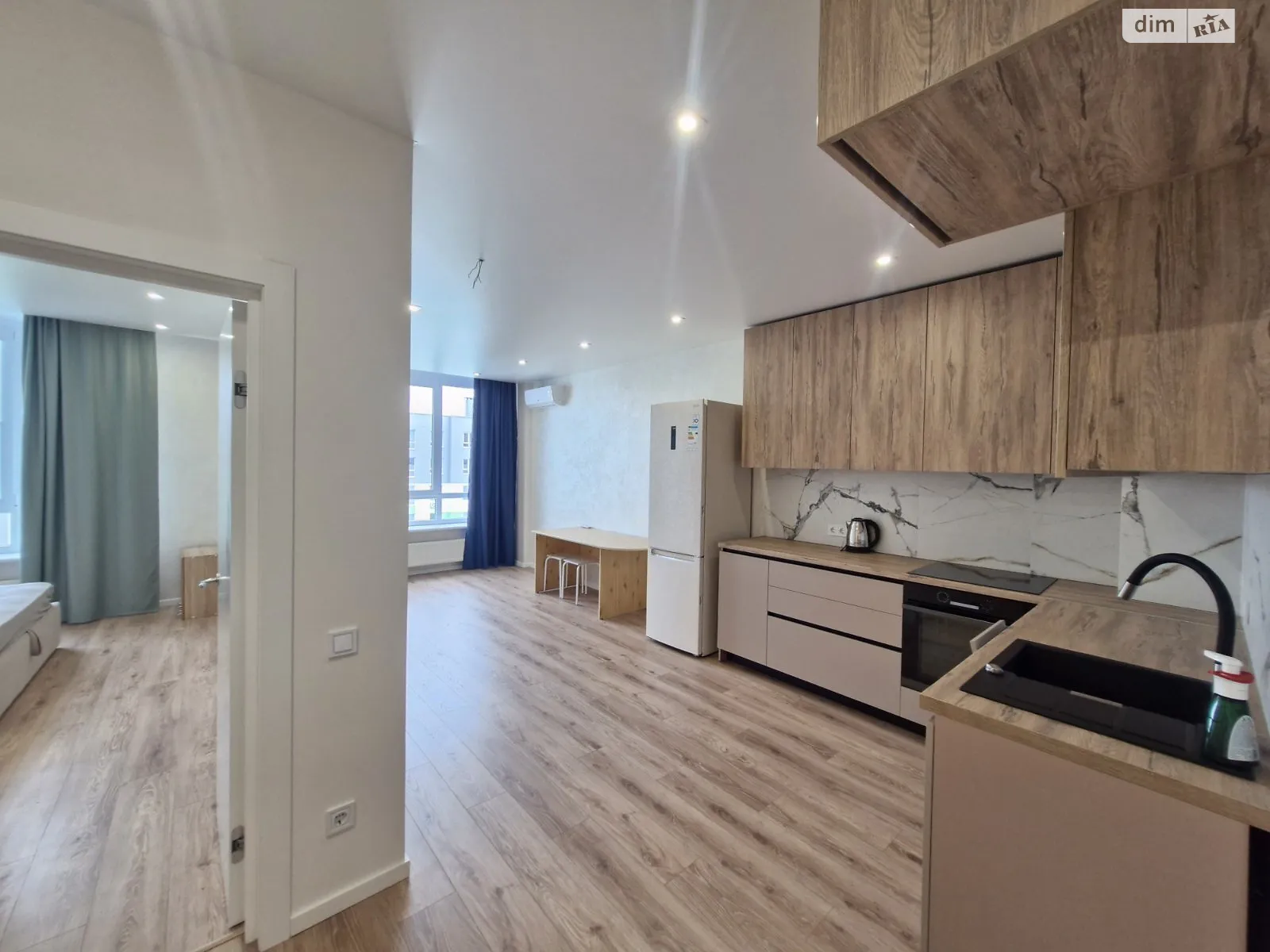 Продається 1-кімнатна квартира 46.2 кв. м у Ірпені, вул. Університетська(Карла Маркса), 3/11 - фото 1