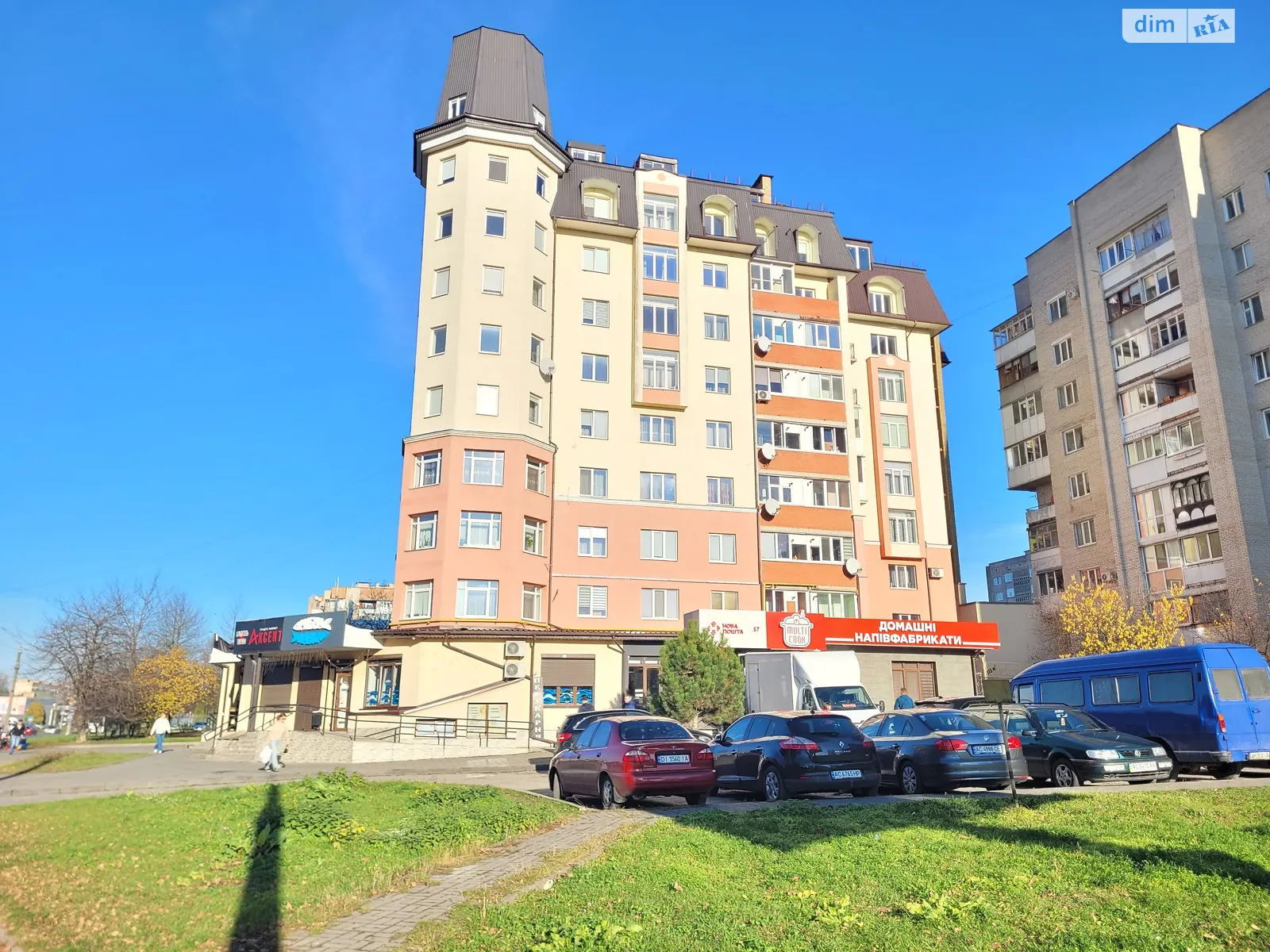 2-комнатная квартира 70 кв. м в Луцке, ул. Конякина - фото 1