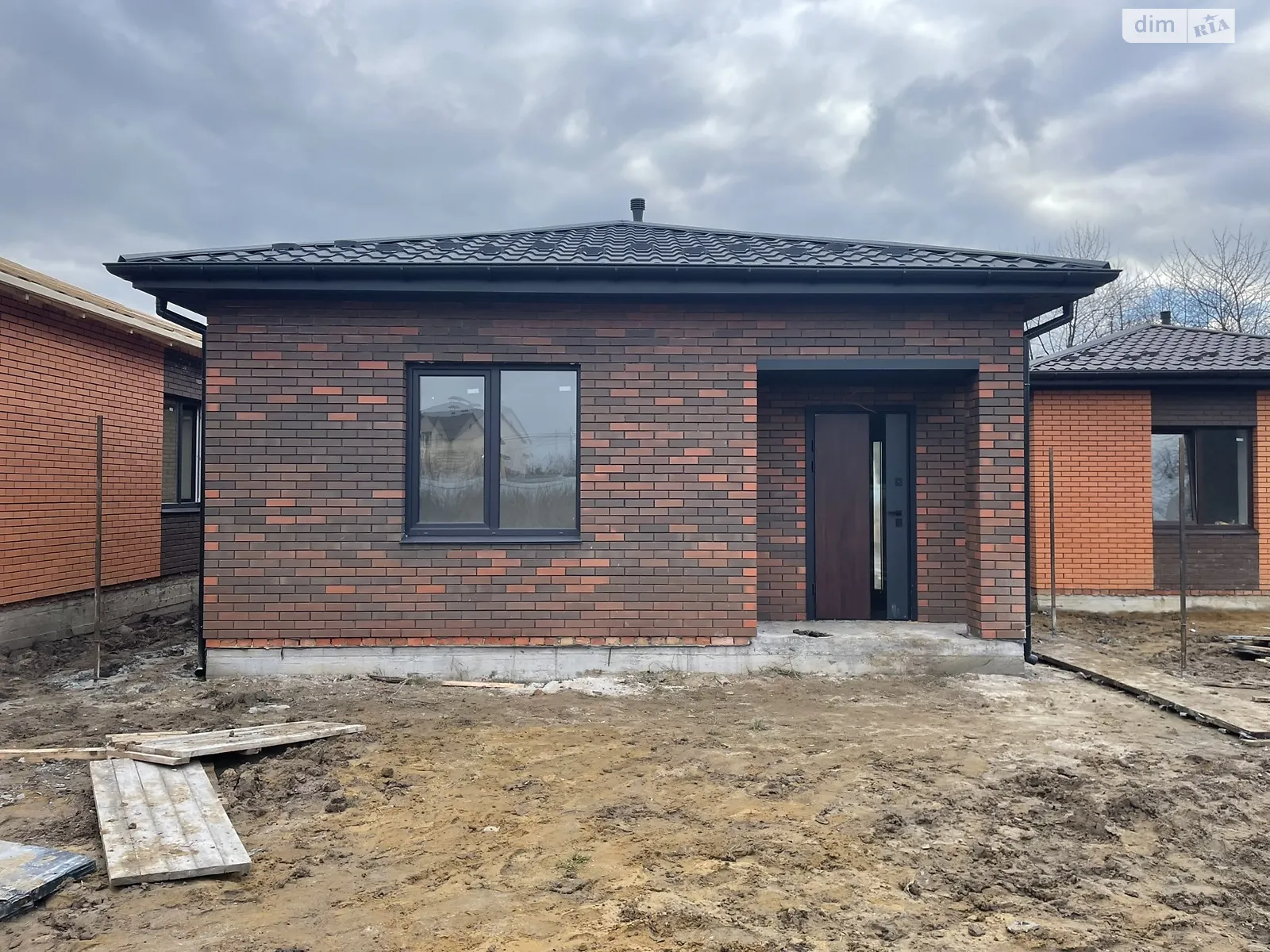 Продается одноэтажный дом 85 кв. м с бассейном, цена: 84000 $ - фото 1