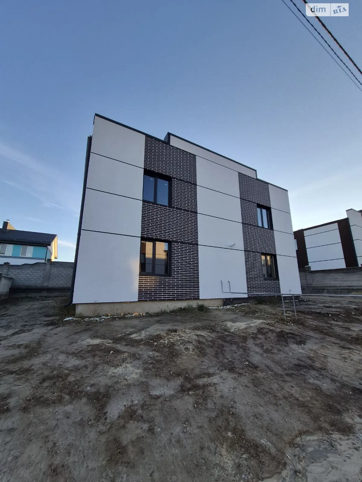 Продается часть дома 120 кв. м с верандой, цена: 75000 $ - фото 1