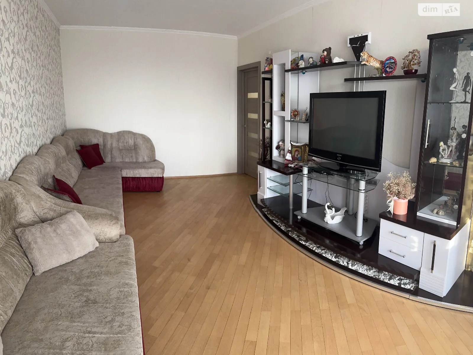 ул. Михаила Грушевского, 17Б Массив Бровары - фото 1