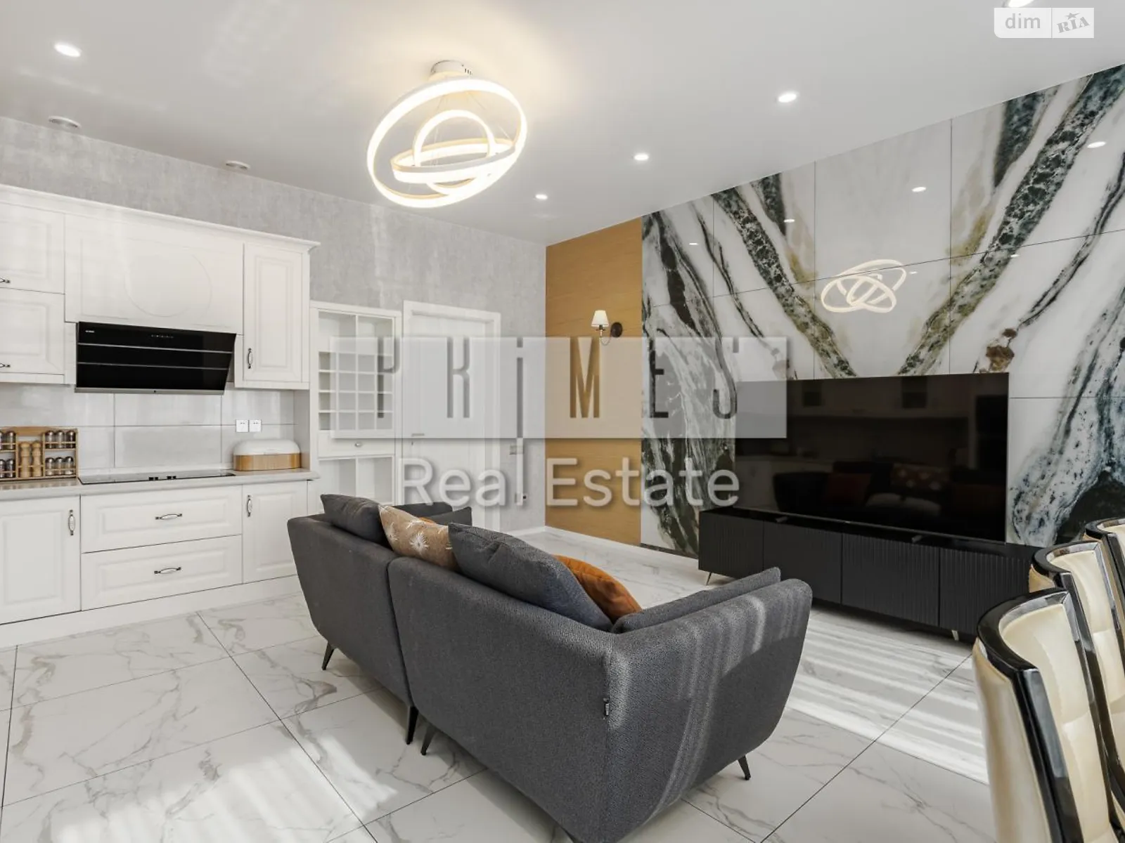 Продается 2-комнатная квартира 103.9 кв. м в Киеве, ул. Трускавецкая, 6В - фото 1