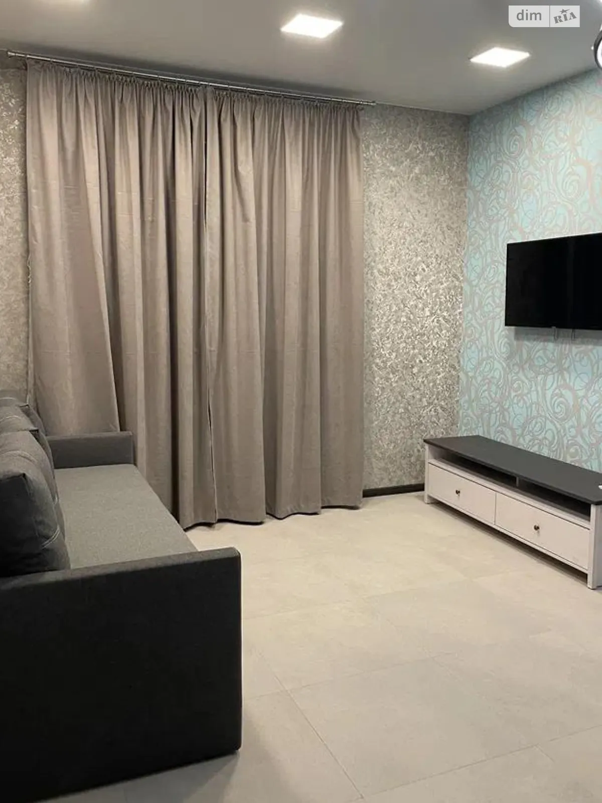 Сдается в аренду 1-комнатная квартира 32 кв. м в Львове, ул. Трускавецкая - фото 1