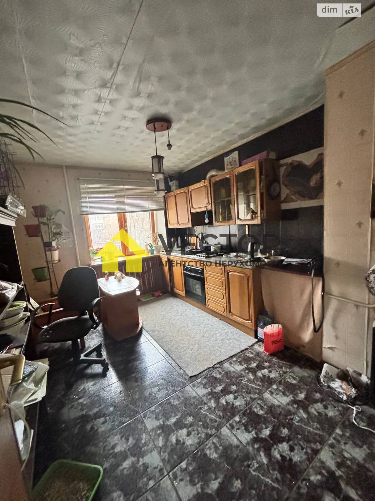 Продається 3-кімнатна квартира 83.5 кв. м у Полтаві, бул. Хмельницького Богдана - фото 1