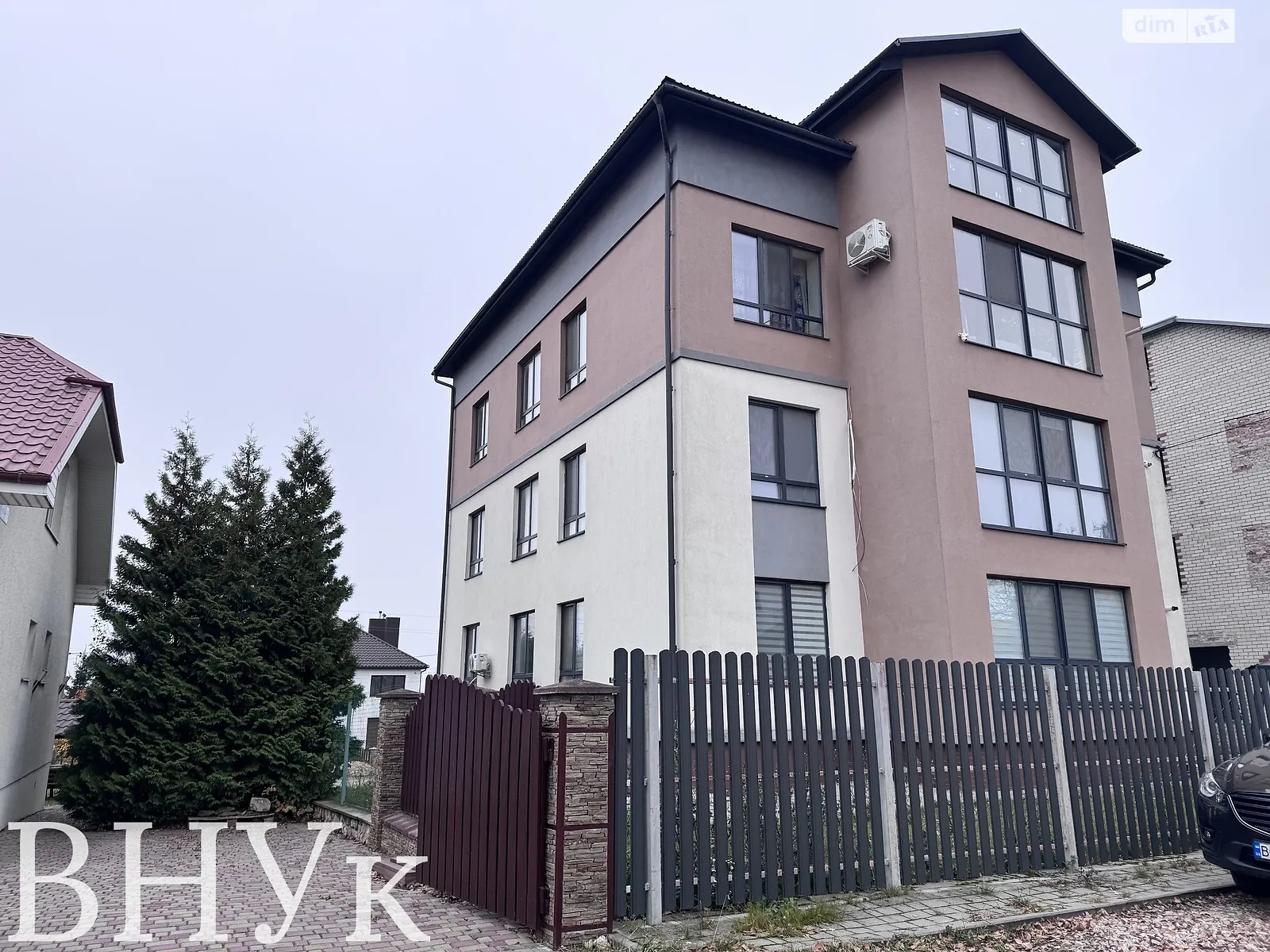 2-комнатная квартира 77.4 кв. м в Тернополе, ул. Далекая - фото 1