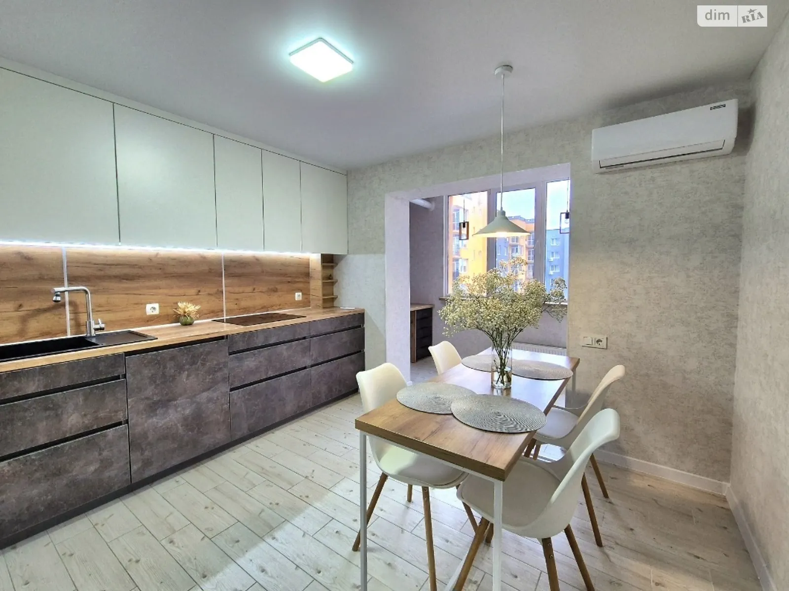 Продается 2-комнатная квартира 69.9 кв. м в Черкассах, ул. Смелянская - фото 1