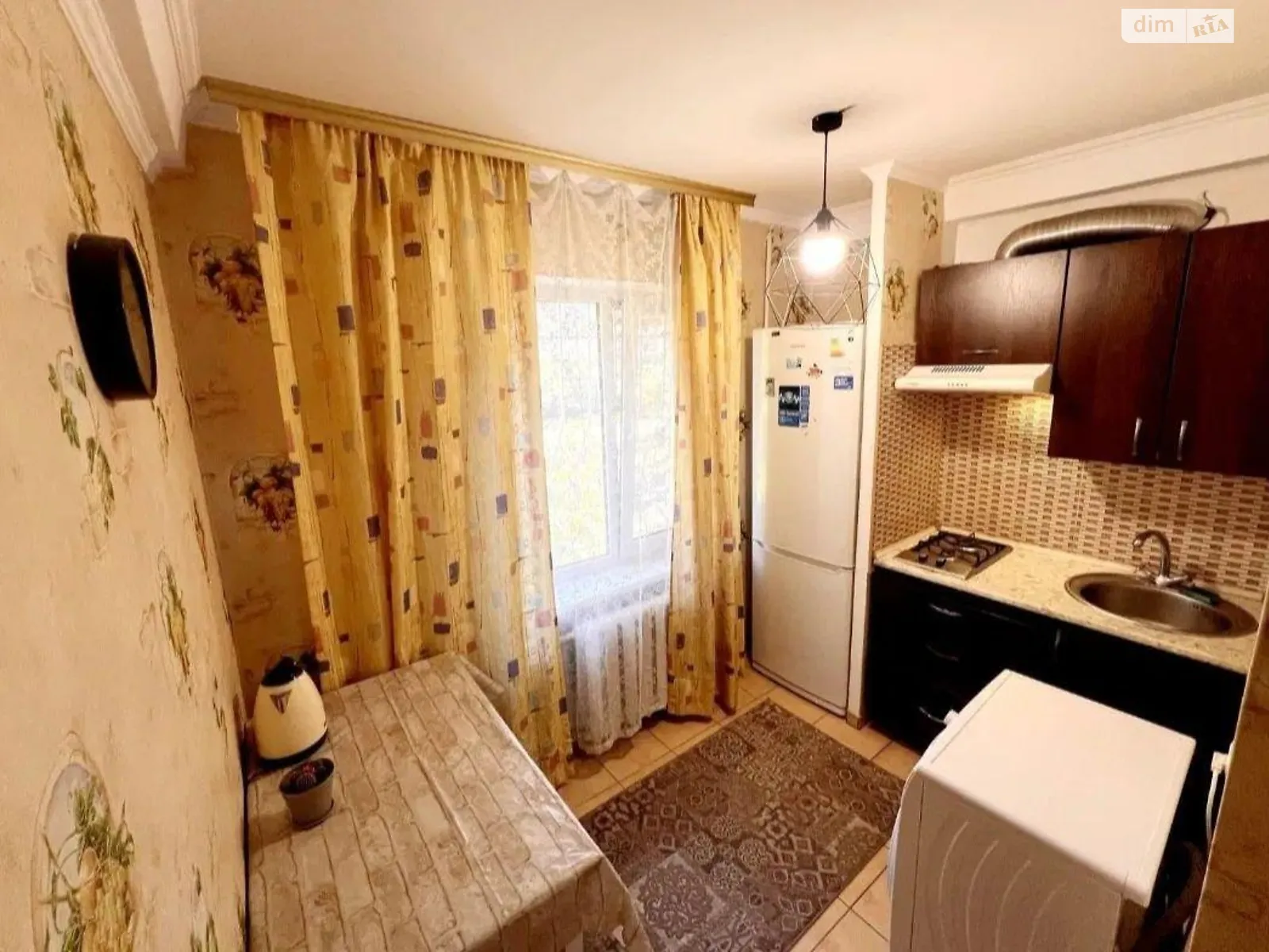 Продается 1-комнатная квартира 28 кв. м в Киеве, цена: 40000 $ - фото 1