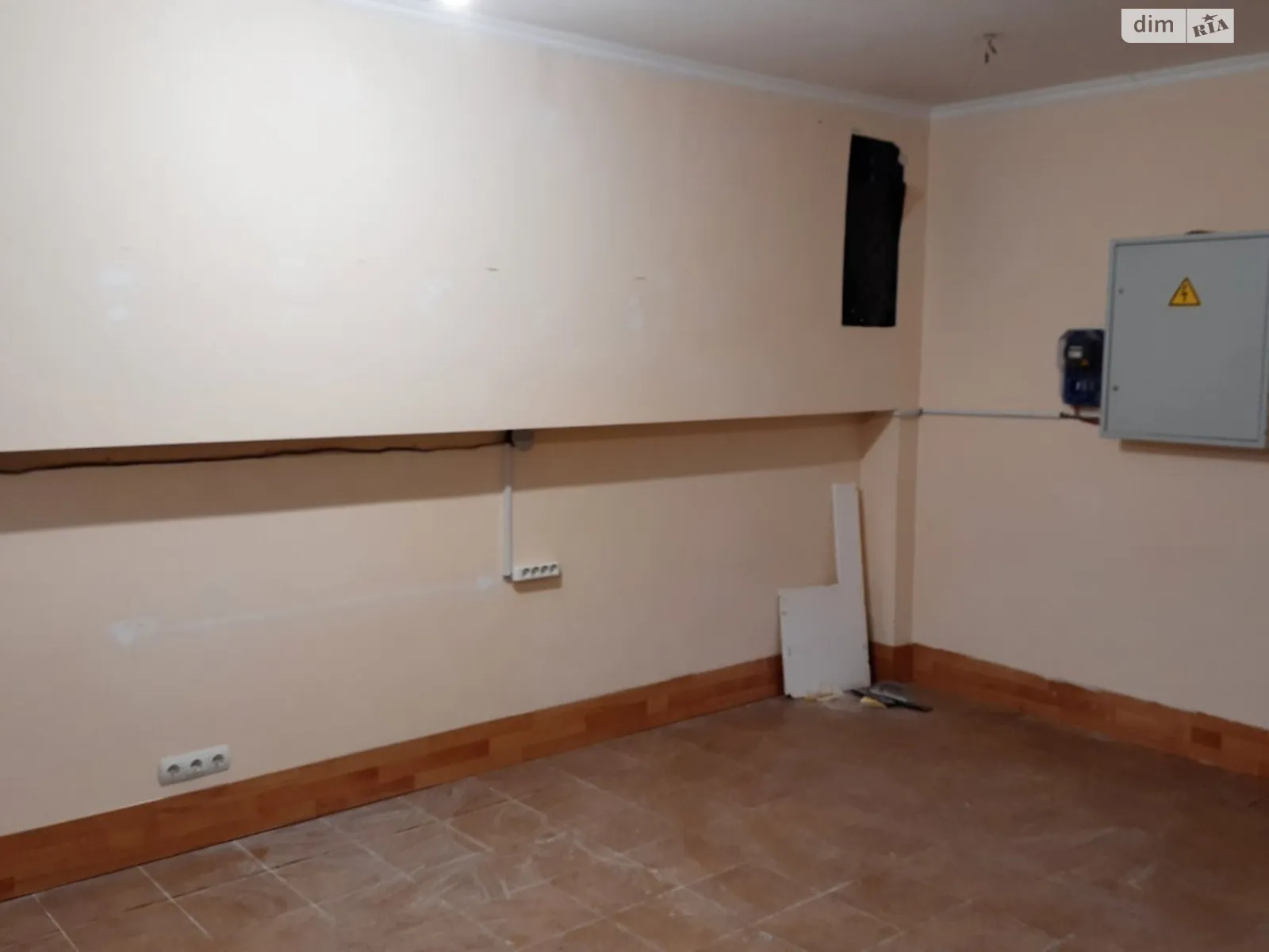 Сдается в аренду помещения свободного назначения 60 кв. м в 9-этажном здании, цена: 20000 грн - фото 1