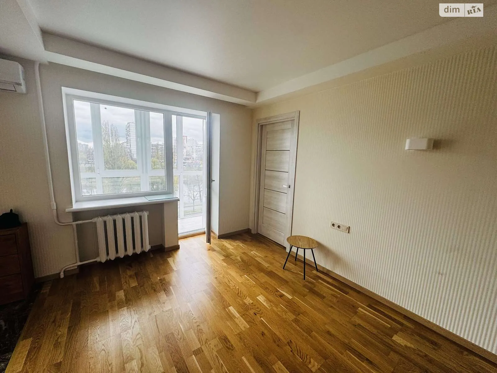 Продается 2-комнатная квартира 44 кв. м в Киеве, ул. Энтузиастов, 7 - фото 1