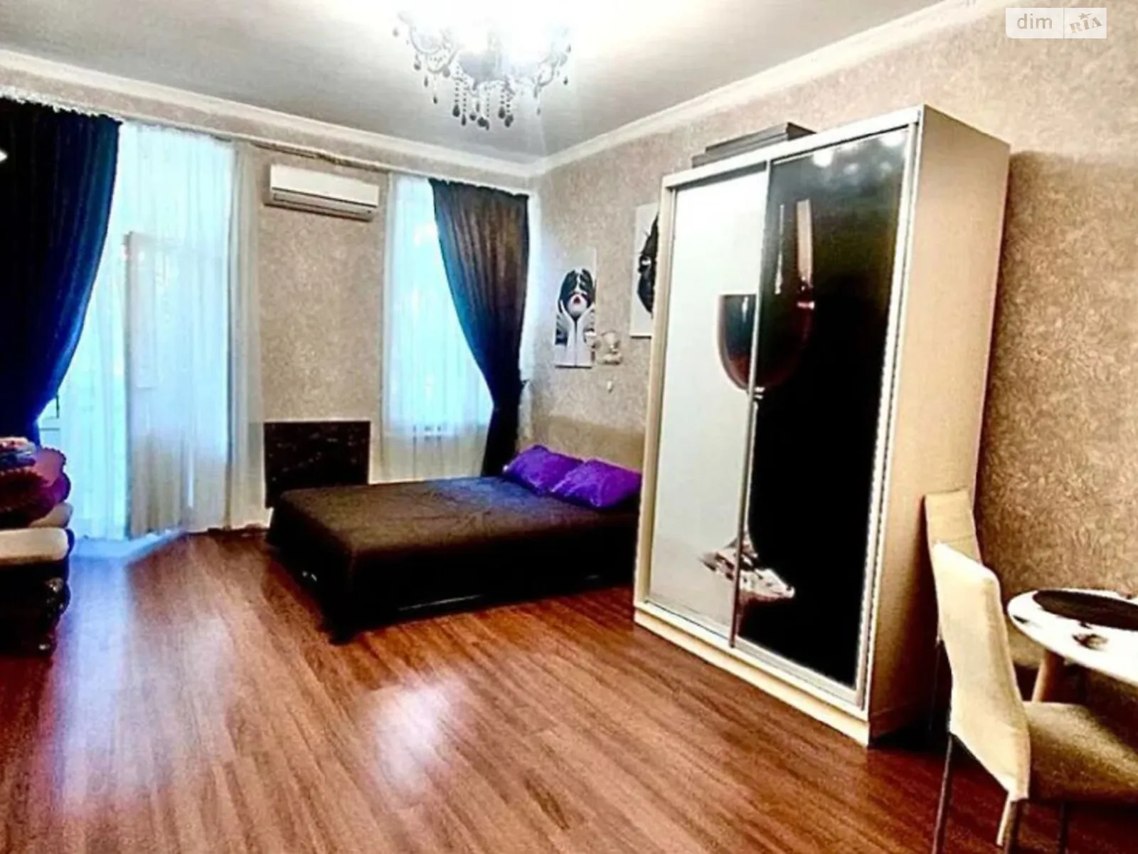 Сдается в аренду 1-комнатная квартира 36 кв. м в Одессе, цена: 10000 грн - фото 1