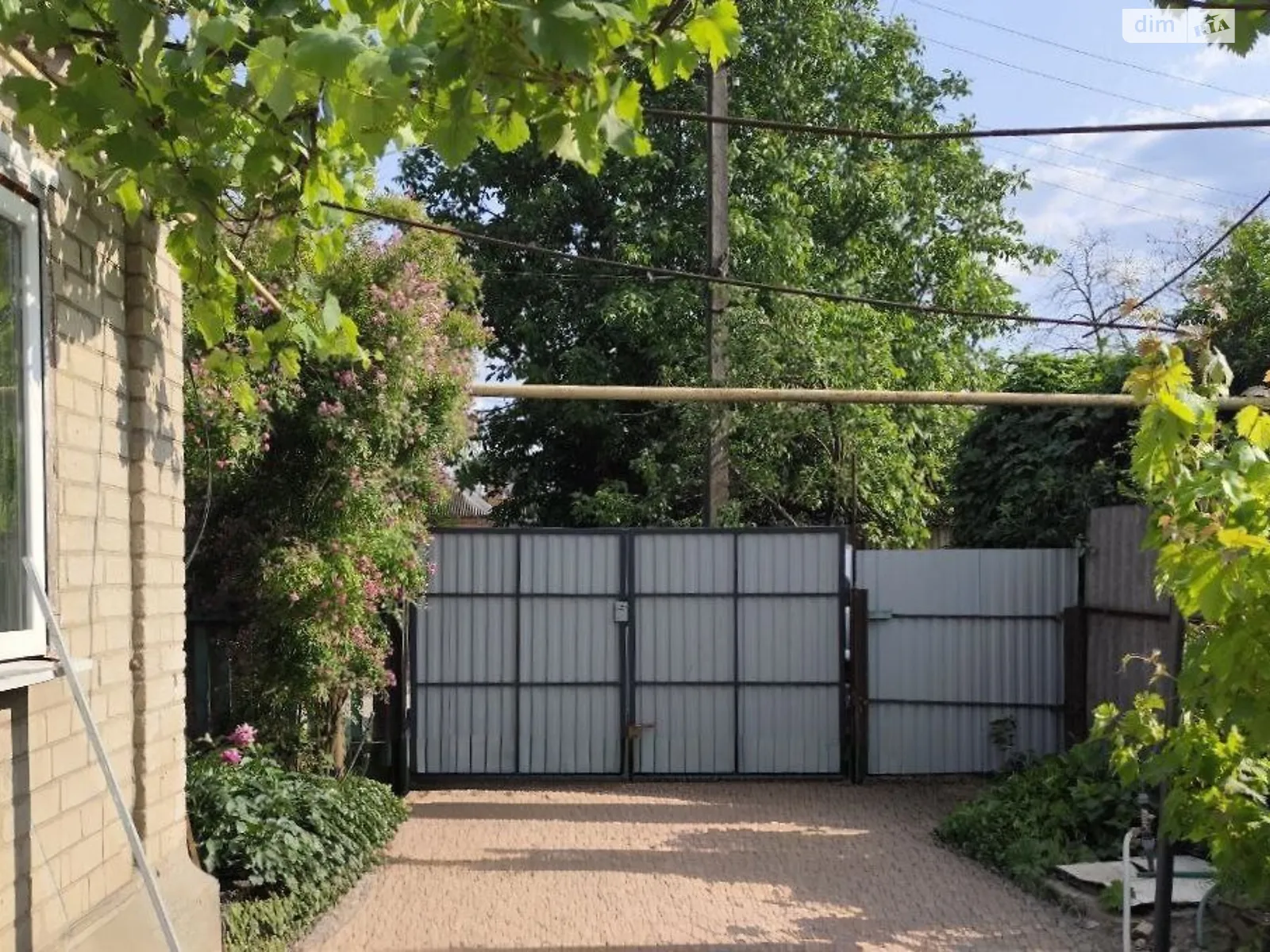 Продается одноэтажный дом 78 кв. м с подвалом, цена: 20500 $ - фото 1