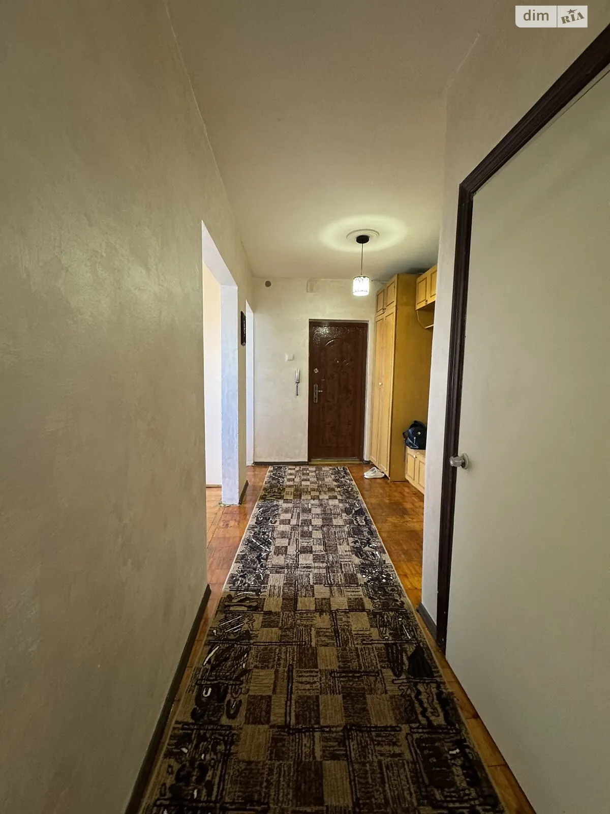 просп. Красной Калины, 42 Сыхов Львов - фото 3