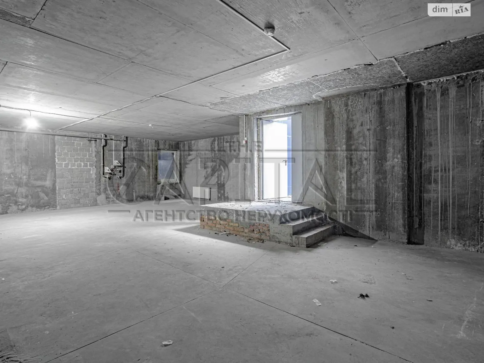 Сдается в аренду помещения свободного назначения 82 кв. м в 24-этажном здании, цена: 800 $ - фото 1