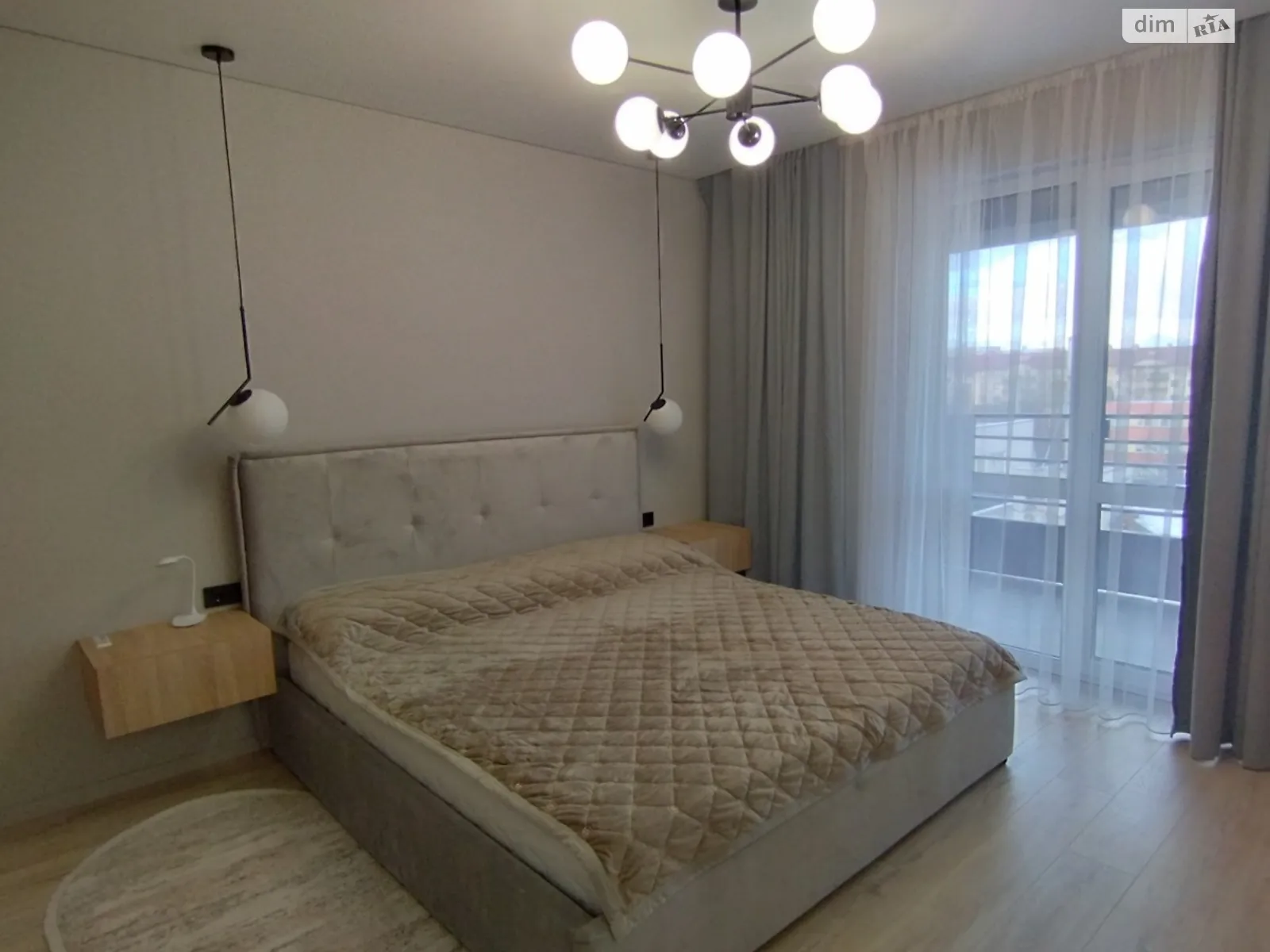 Сдается в аренду 1-комнатная квартира 48 кв. м в Ужгороде, ул. Тлехаса - фото 1