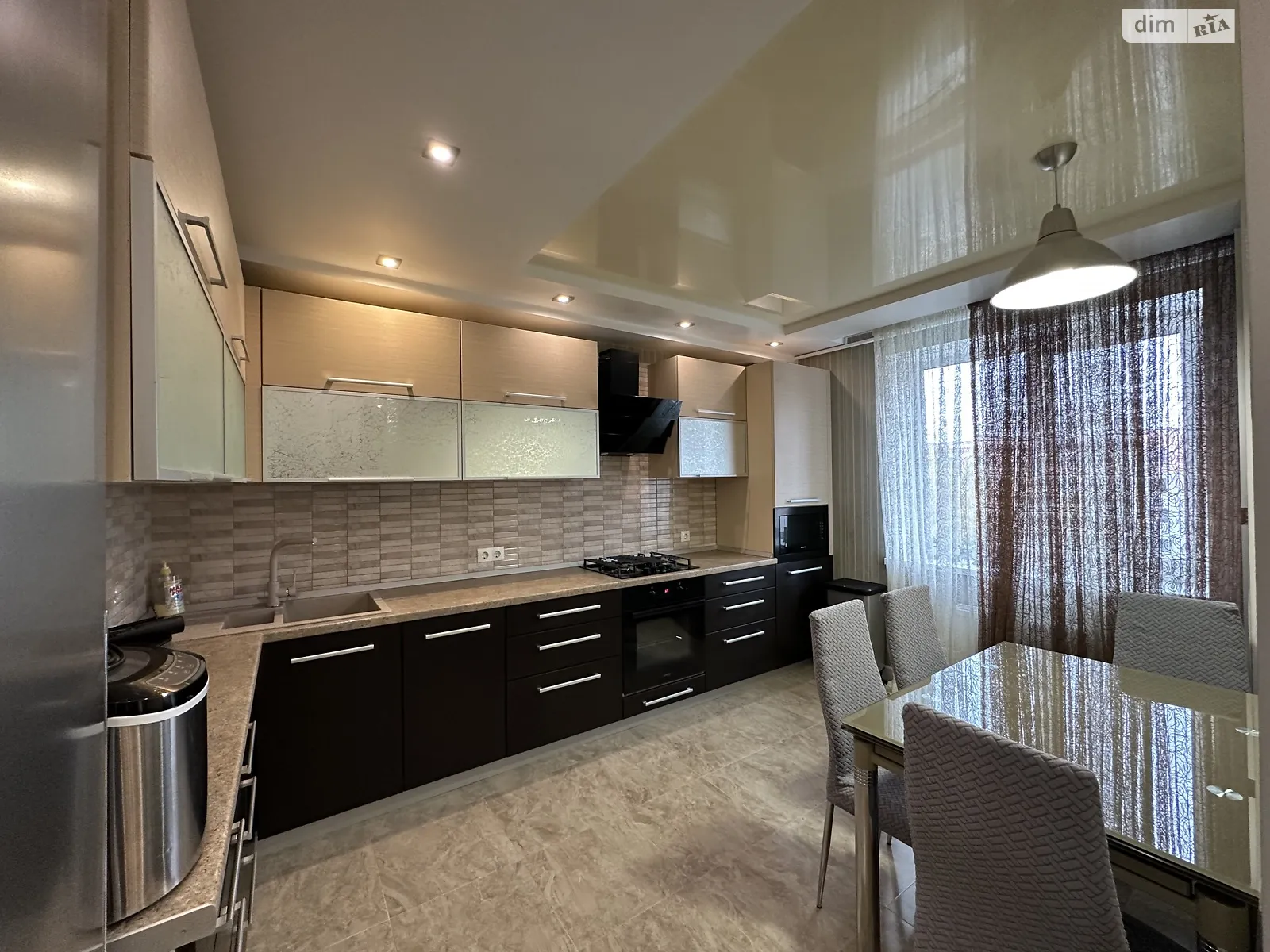 Сдается в аренду 3-комнатная квартира 98 кв. м в Виннице, ул. Николаевская, 10 - фото 1