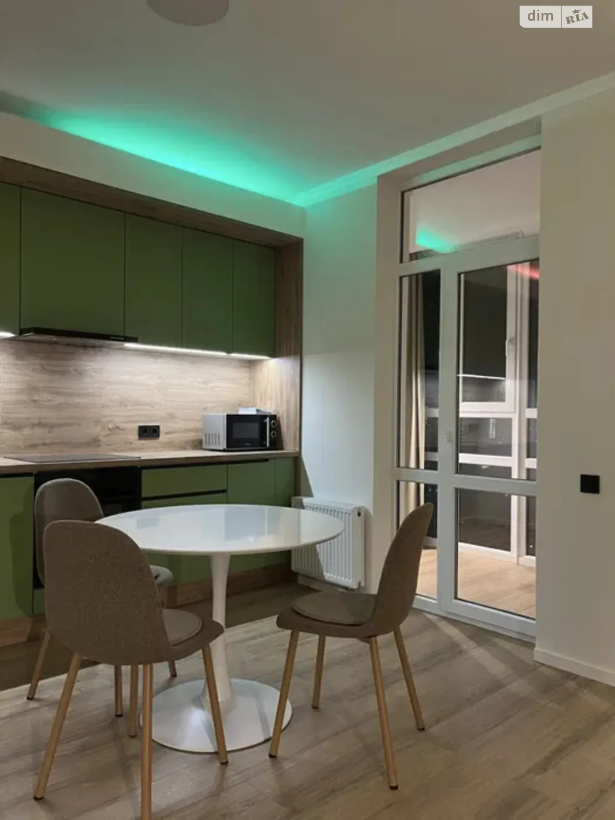 Здається в оренду 1-кімнатна квартира 41 кв. м у Києві, вул. Миколи Гулака, 4 - фото 1