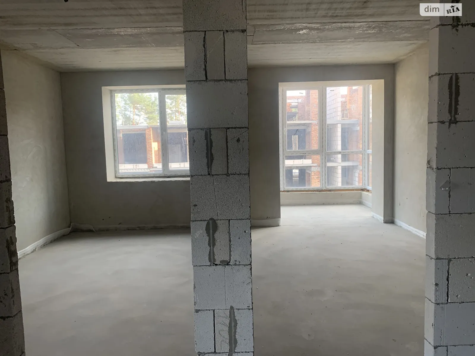 Продается 2-комнатная квартира 56.65 кв. м в Гостомеле, ул. Соборная, 1 - фото 1