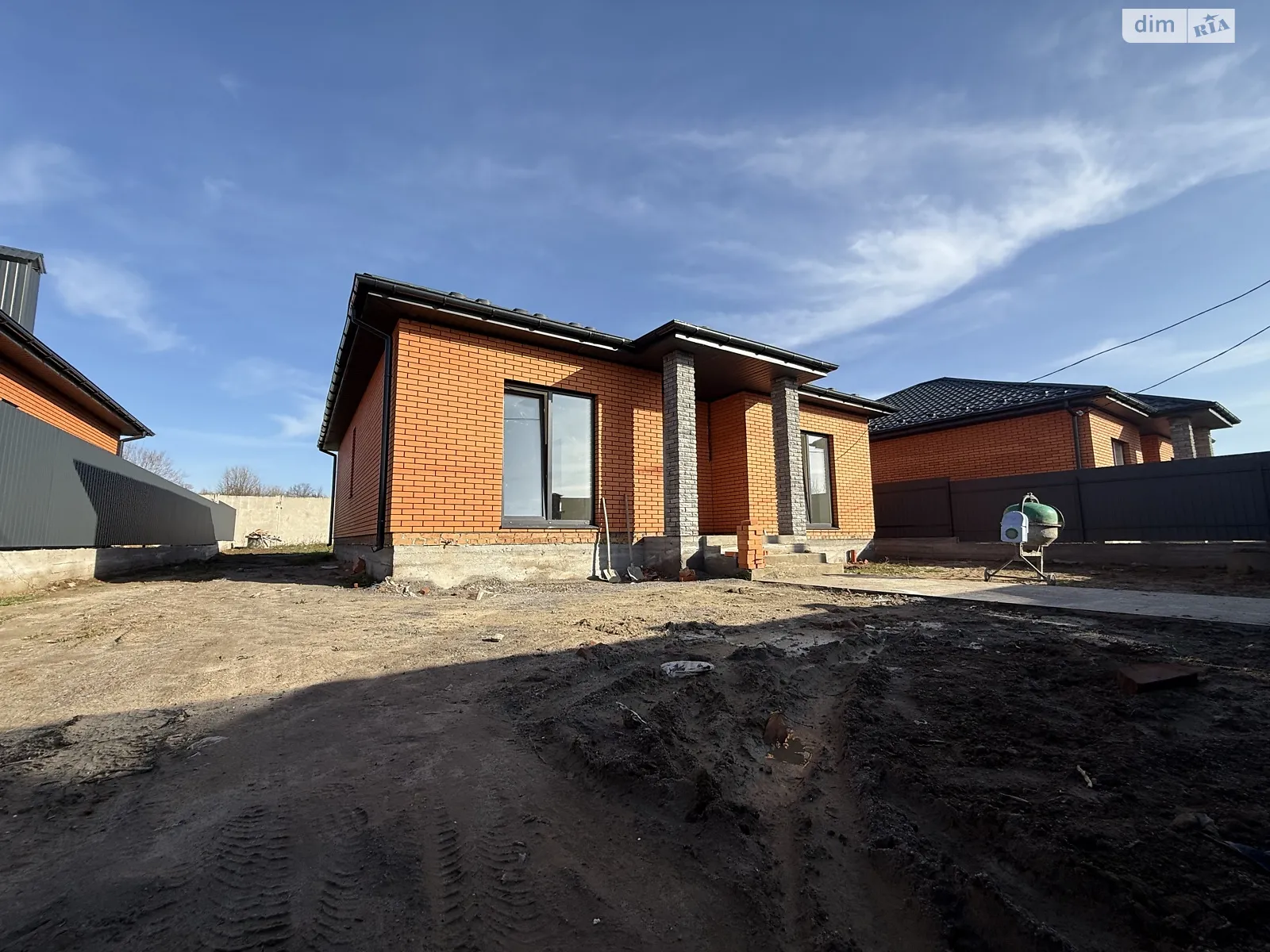 Продается одноэтажный дом 98 кв. м с мансардой, цена: 85000 $ - фото 1