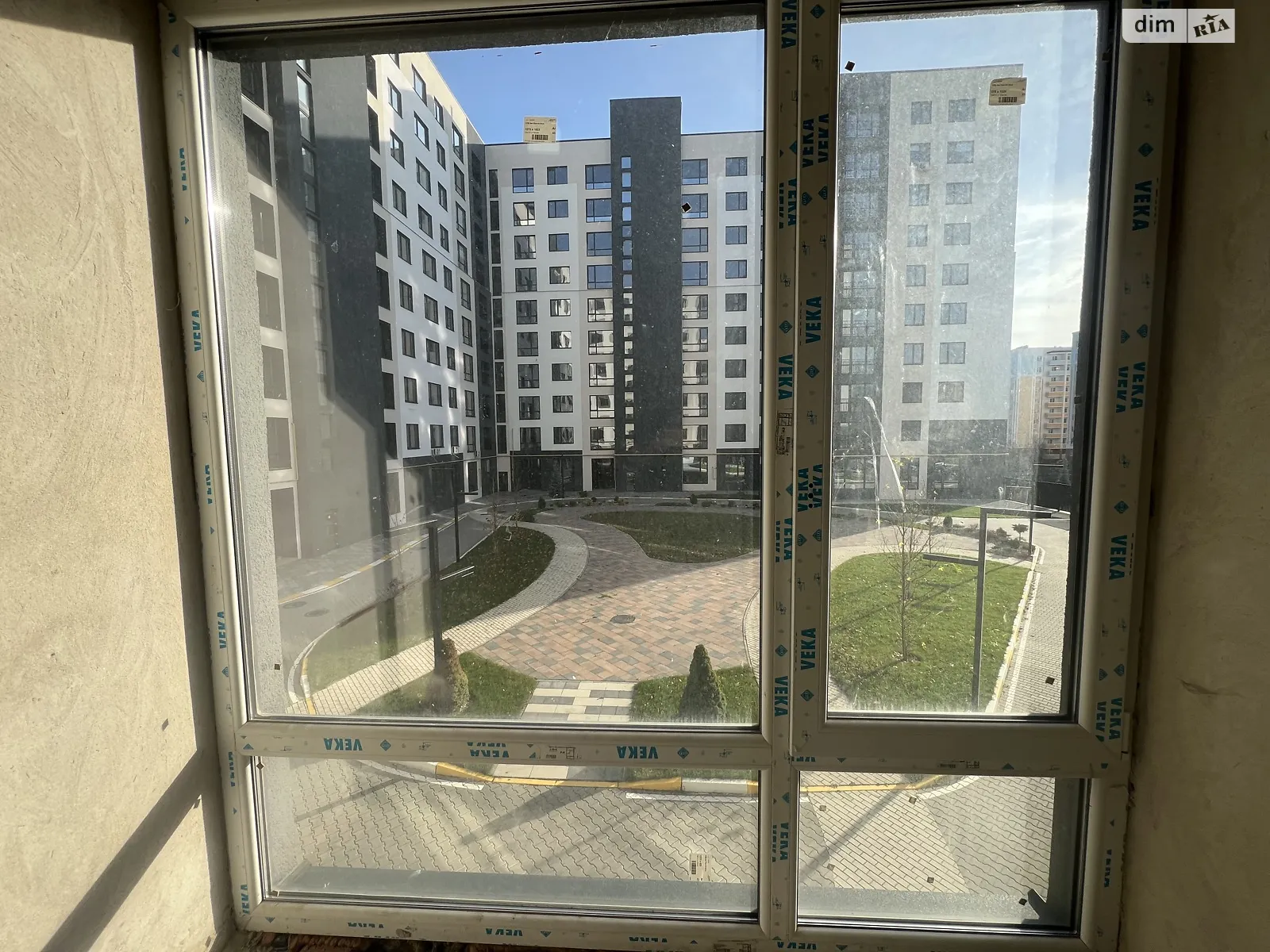 Продається 1-кімнатна квартира 40 кв. м у Бучі, вул. Івана Кожедуба, 2/1 - фото 1