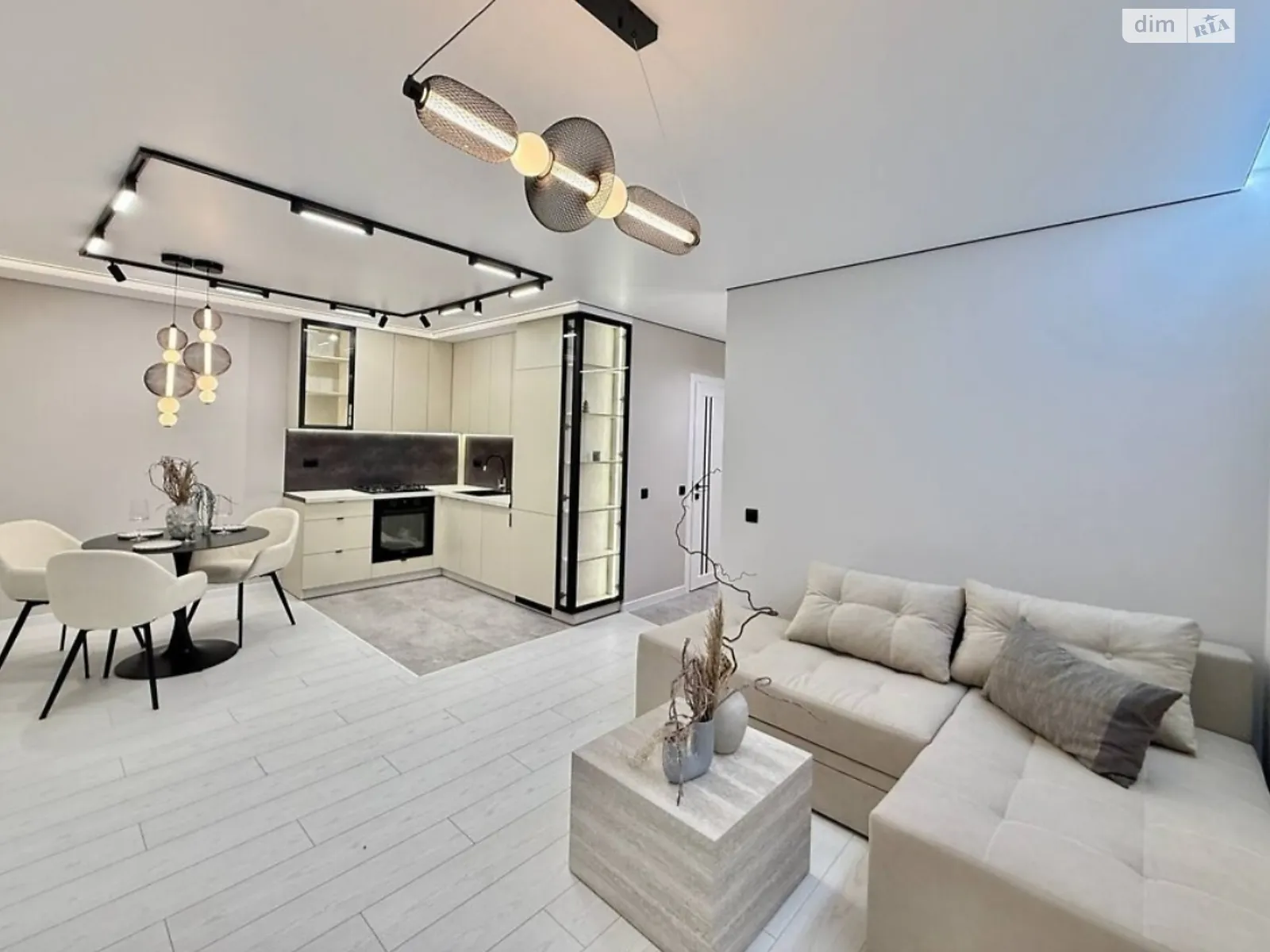 2-комнатная квартира 60 кв. м в Тернополе, ул. Киевская, 9Д - фото 1