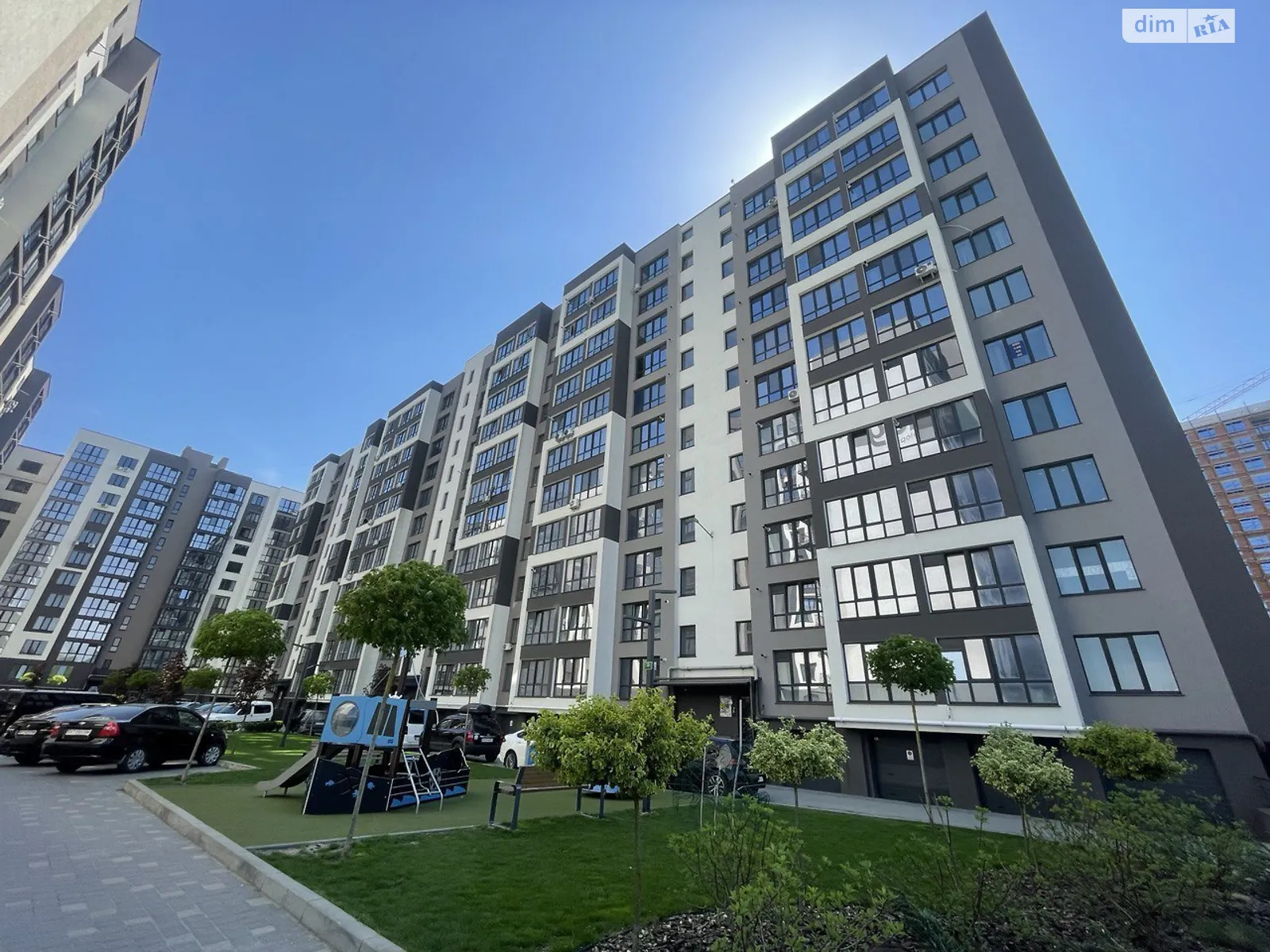 Продається 1-кімнатна квартира 42 кв. м у Івано-Франківську, вул. Героїв Миколаєва(Сєченова), 129А - фото 1