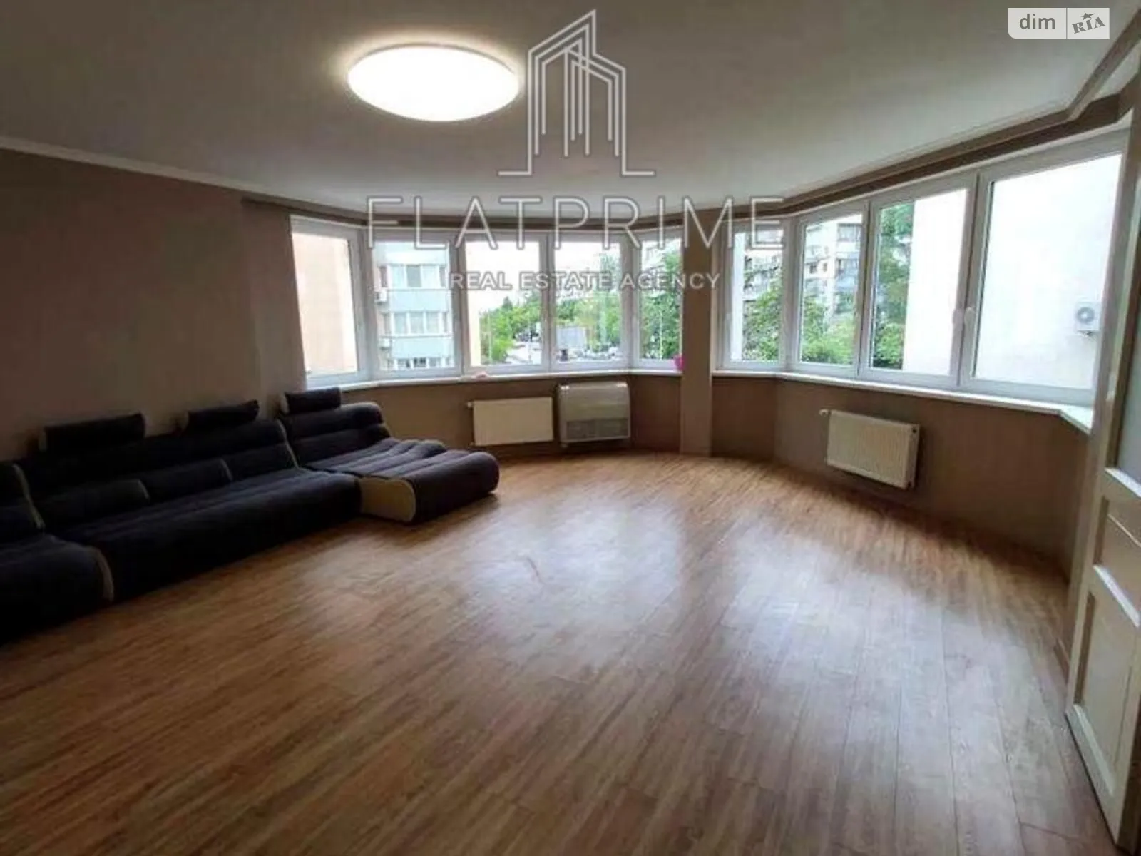 Продається 4-кімнатна квартира 167 кв. м у Києві, вул. Раїси Окіпної, 8 - фото 1