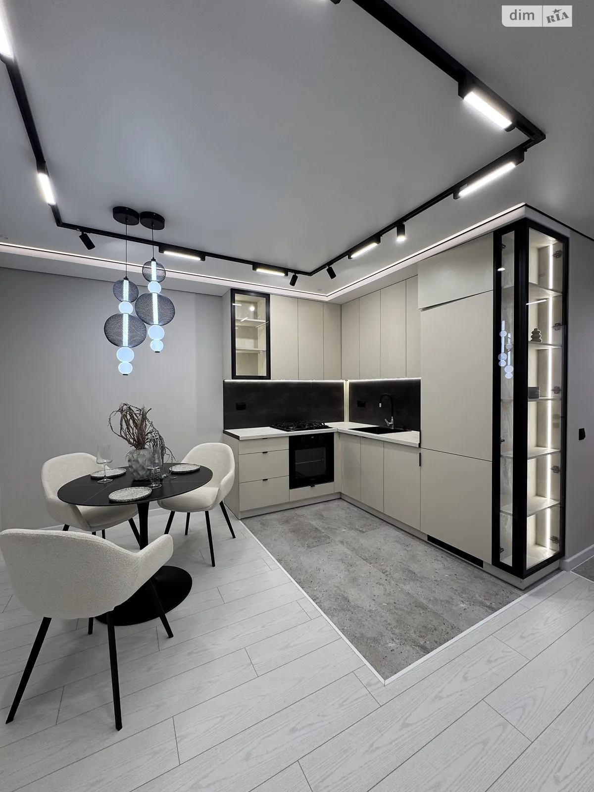 3-комнатная квартира 62 кв. м в Тернополе, ул. Киевская, 9Д - фото 1