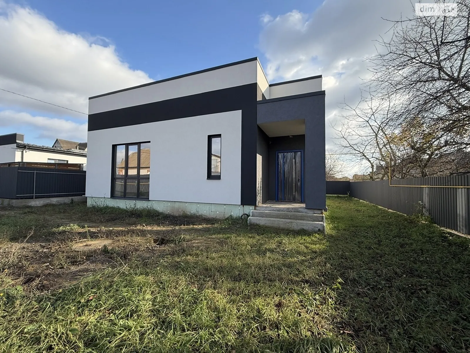 Продается одноэтажный дом 115 кв. м с баней/сауной, цена: 130000 $ - фото 1