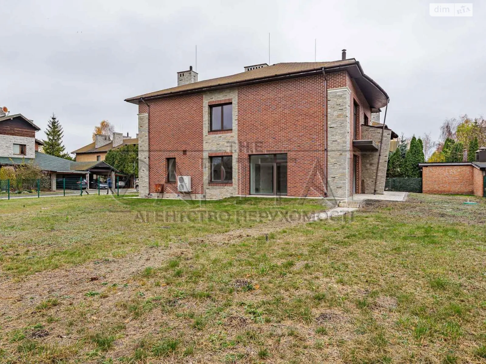 Продается дом на 2 этажа 326.1 кв. м с террасой, цена: 405000 $ - фото 1