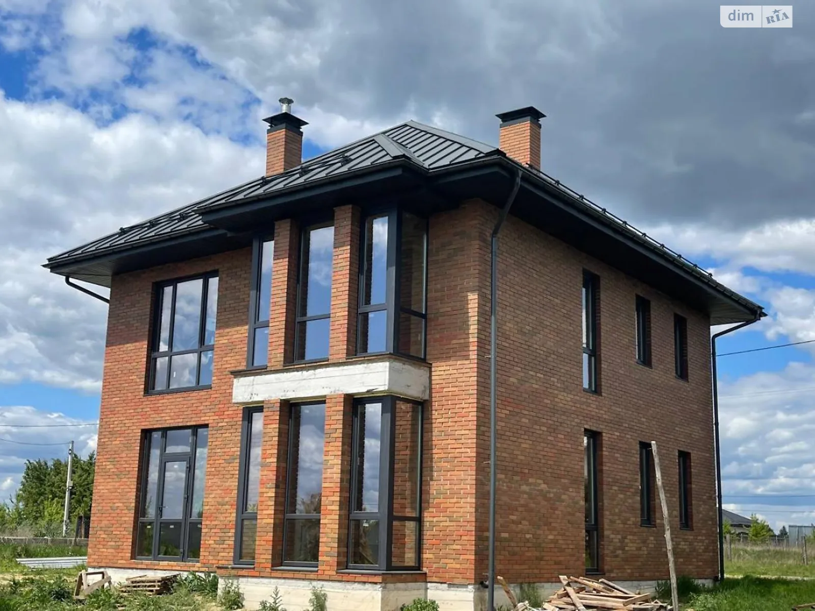 Продается дом на 2 этажа 161 кв. м с террасой, цена: 167000 $ - фото 1