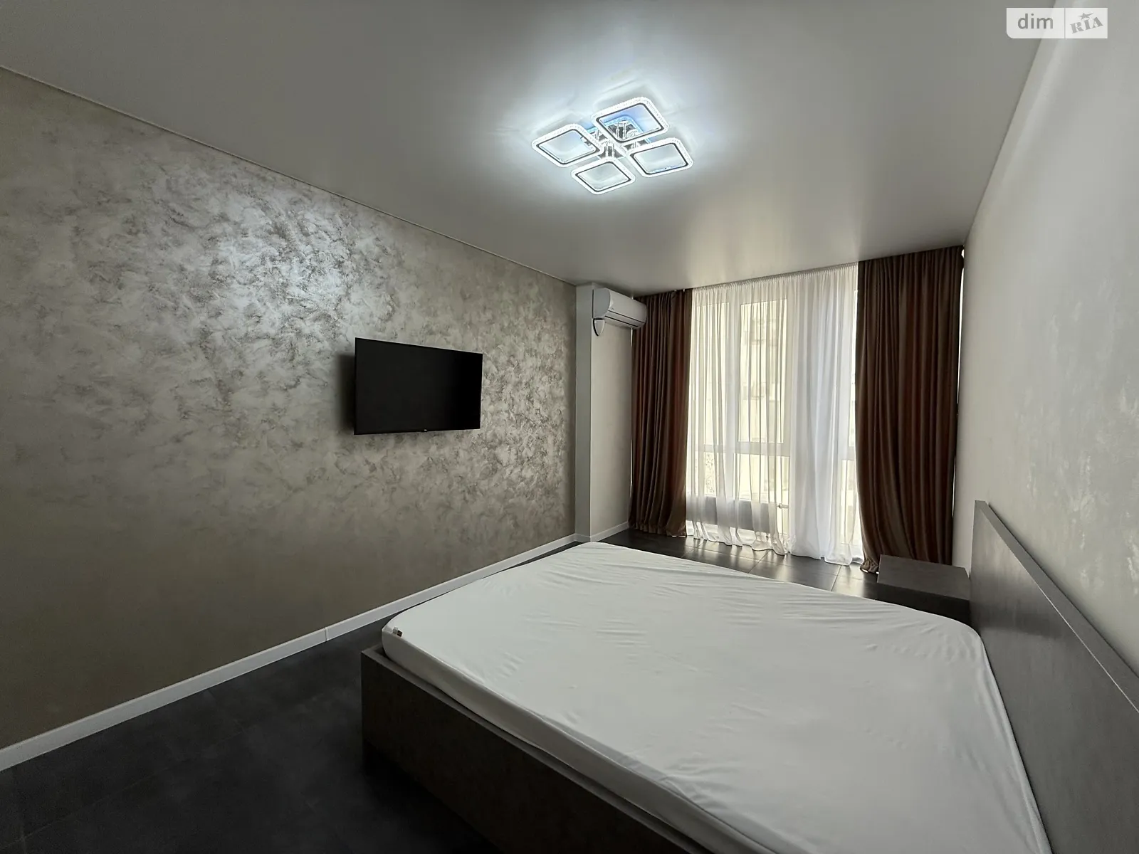 Сдается в аренду 1-комнатная квартира 45 кв. м в Виннице, ул. 600-летия, 3Б - фото 1