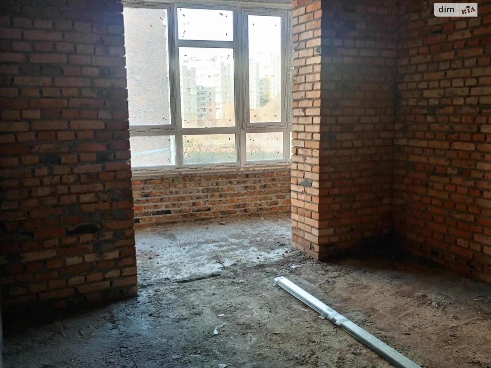 Продается 1-комнатная квартира 53 кв. м в Хмельницком, ул. Трудовая, 6/2 - фото 1