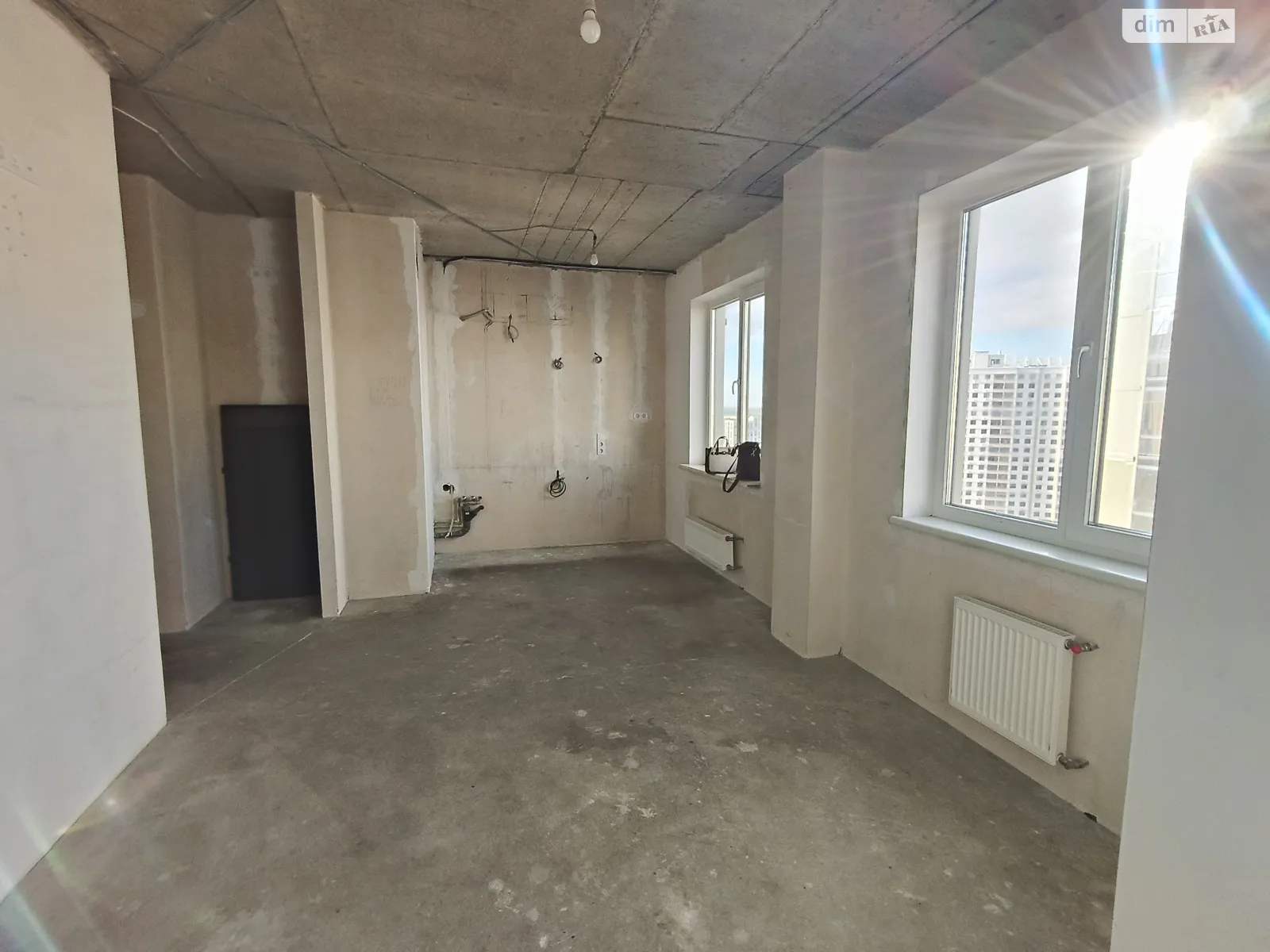 Продается 2-комнатная квартира 59 кв. м в Одессе, ул. Жемчужная - фото 1