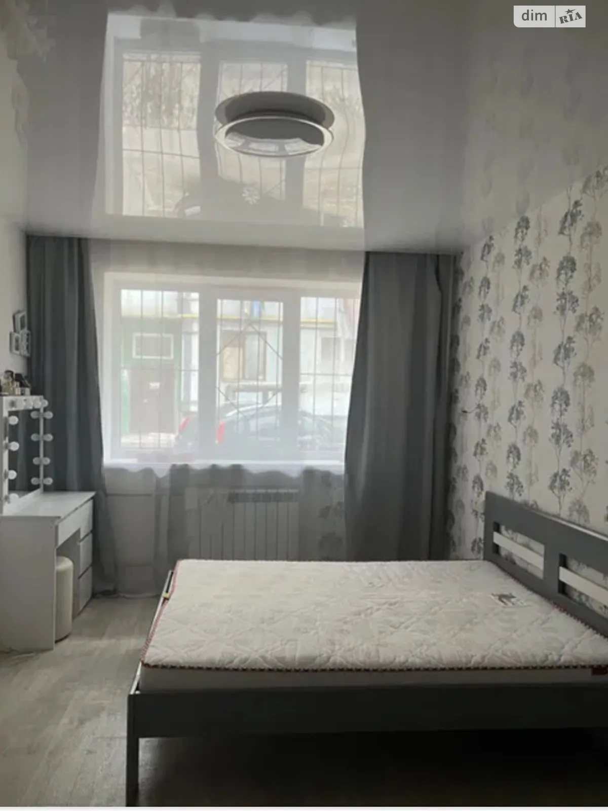 Продается 2-комнатная квартира 49.7 кв. м в Днепре, ул. Космонавтов, 11 - фото 1