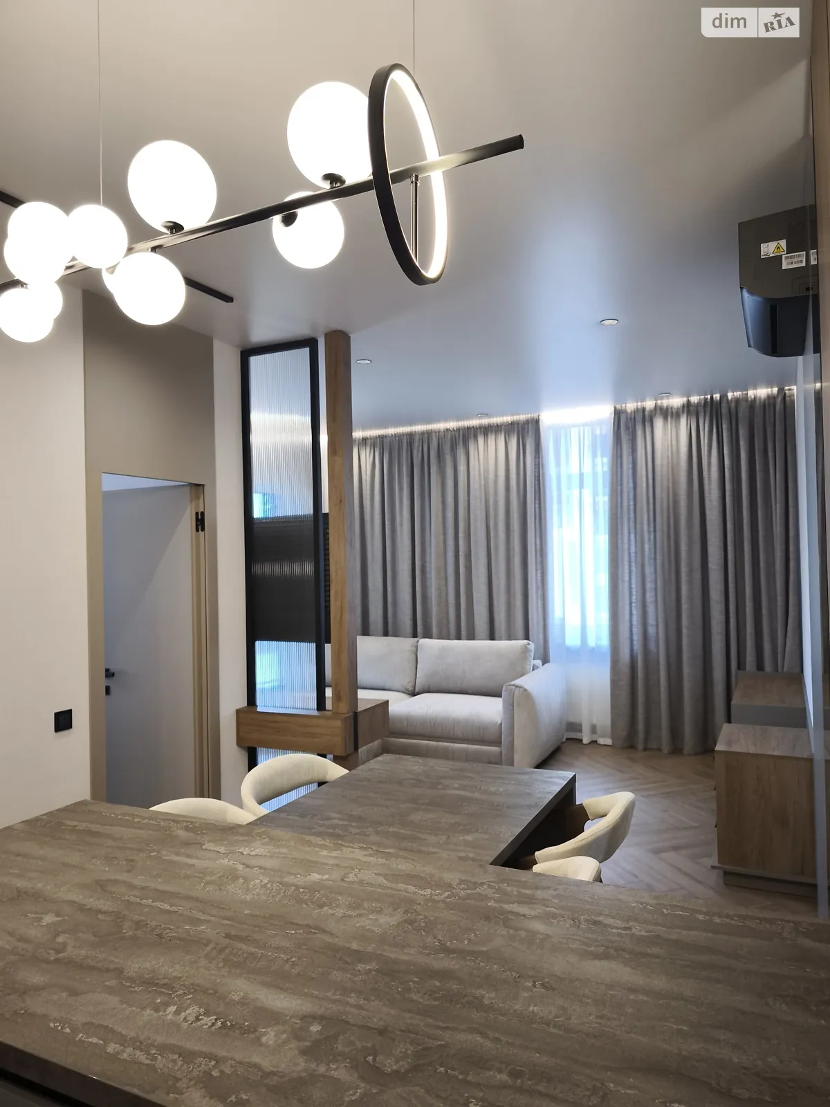 Продается 2-комнатная квартира 63.3 кв. м в Одессе, ул. Краснова, 1Б - фото 1