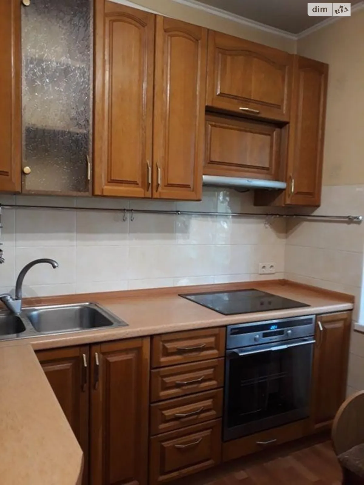 Продается 2-комнатная квартира 52 кв. м в Киеве, ул. Левка Лукьяненко, 33/35 - фото 1