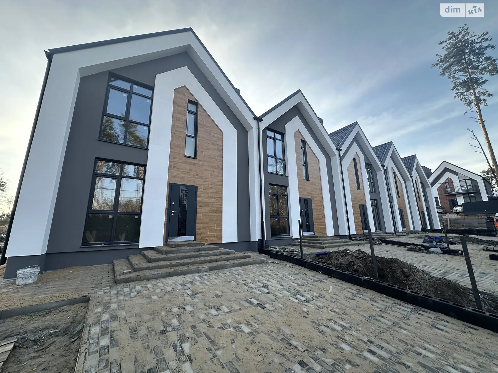 ул. 11-я линия, 9/85 Ирпень, цена: 65000 $ - фото 1