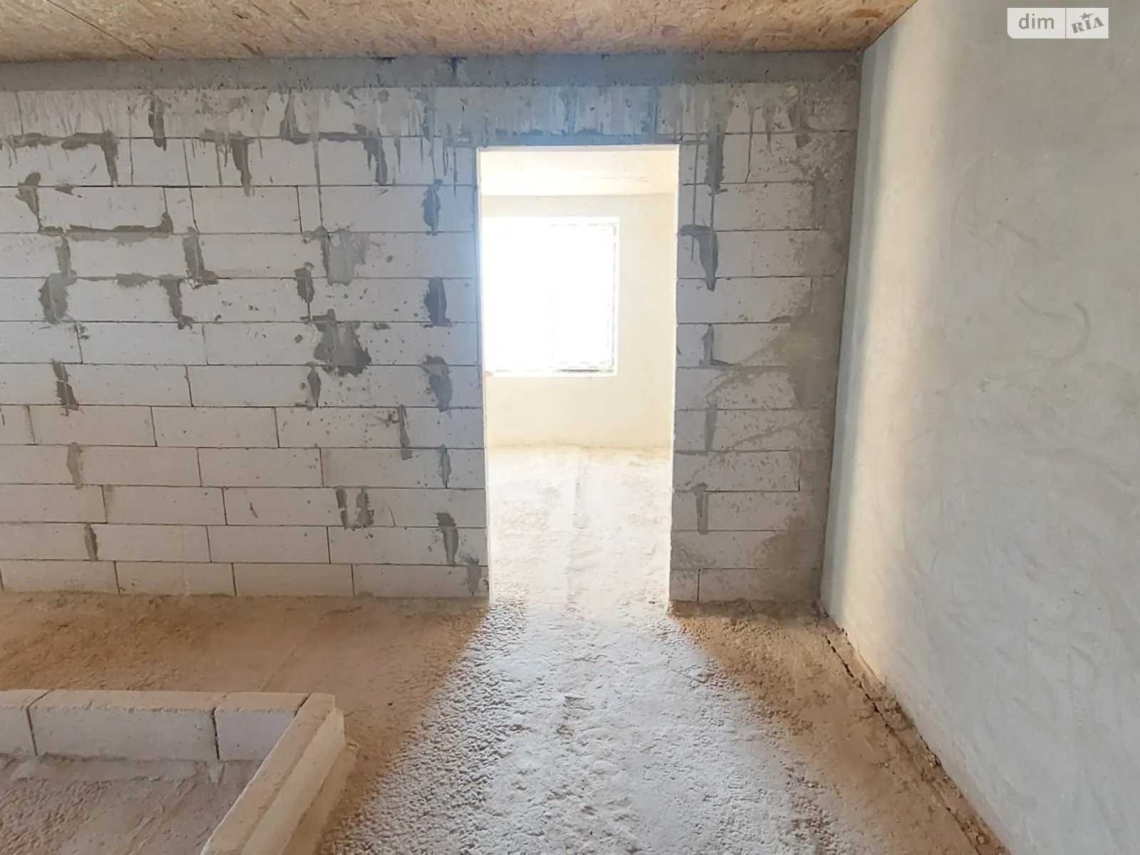 Продається 3-кімнатна квартира 86 кв. м у Байківці, вул. Сонячна, 19А - фото 1