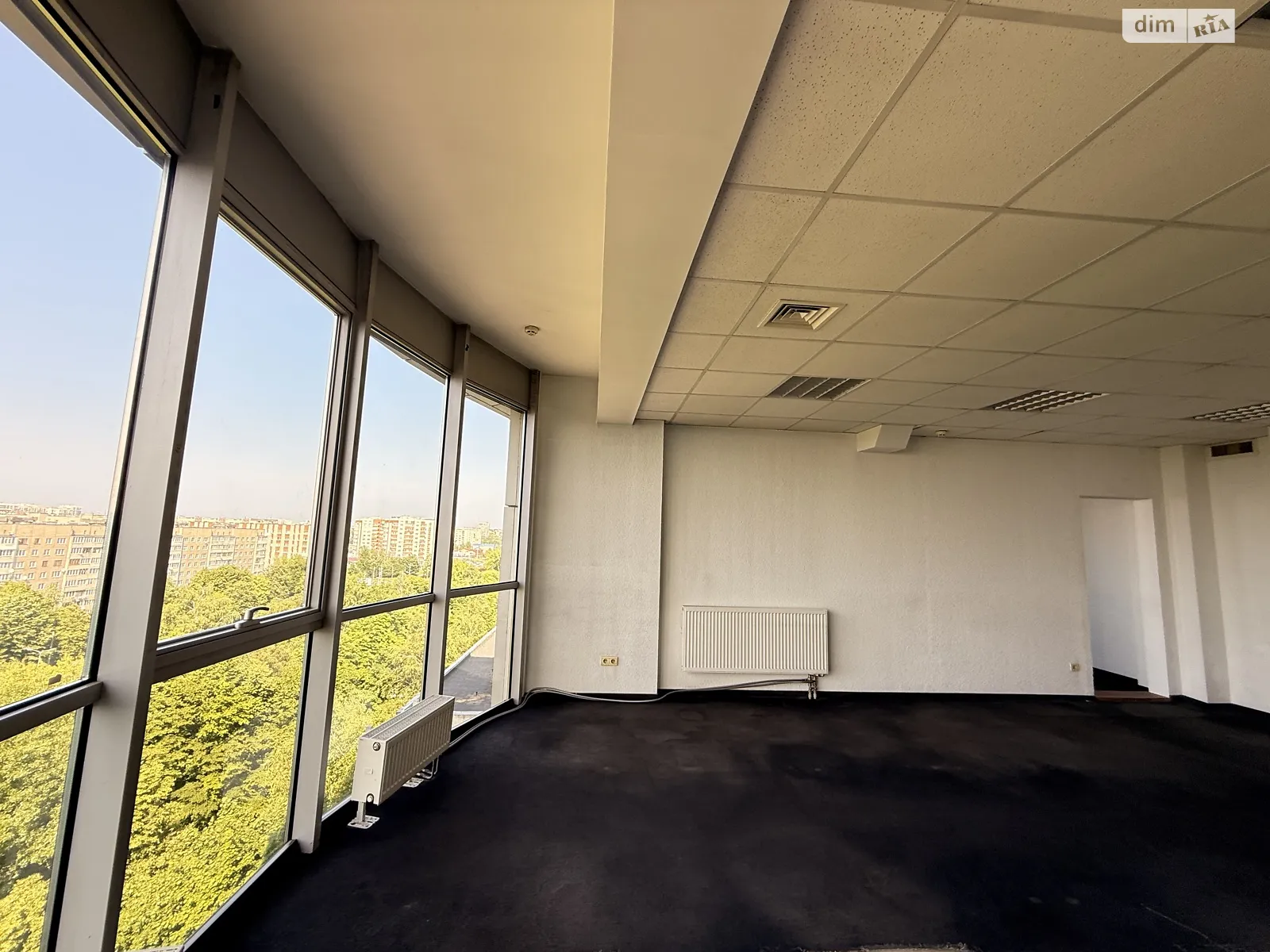 Здається в оренду офіс 448 кв. м в бізнес-центрі, цена: 5824 $ - фото 1