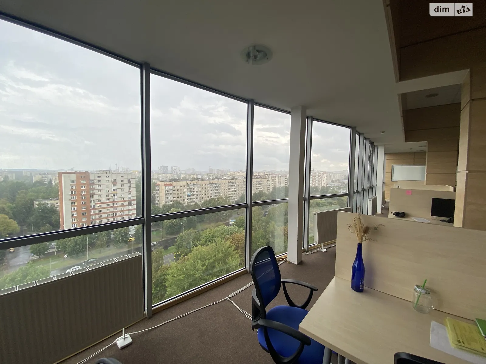 Здається в оренду офіс 134.1 кв. м в бізнес-центрі, цена: 1742 $ - фото 1