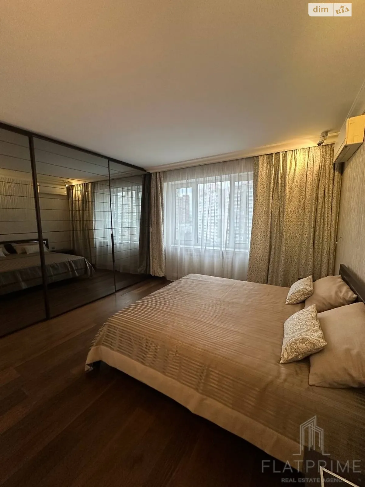 Продается 2-комнатная квартира 85.8 кв. м в Киеве, ул. Княжий Затон, 2/30 - фото 1