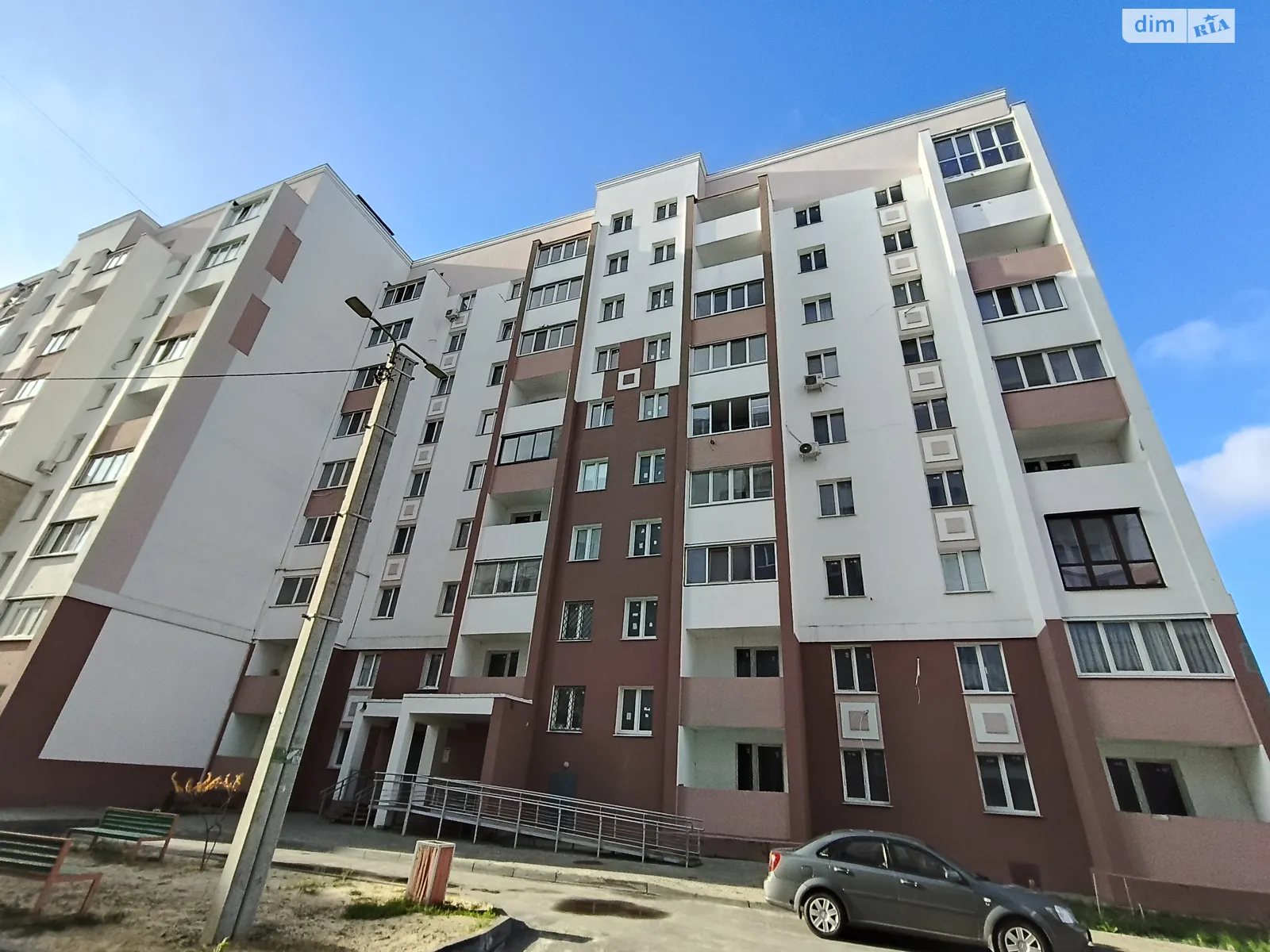 Продается 1-комнатная квартира 41.6 кв. м в Харькове, ул. Академика Барабашова, 12 - фото 1
