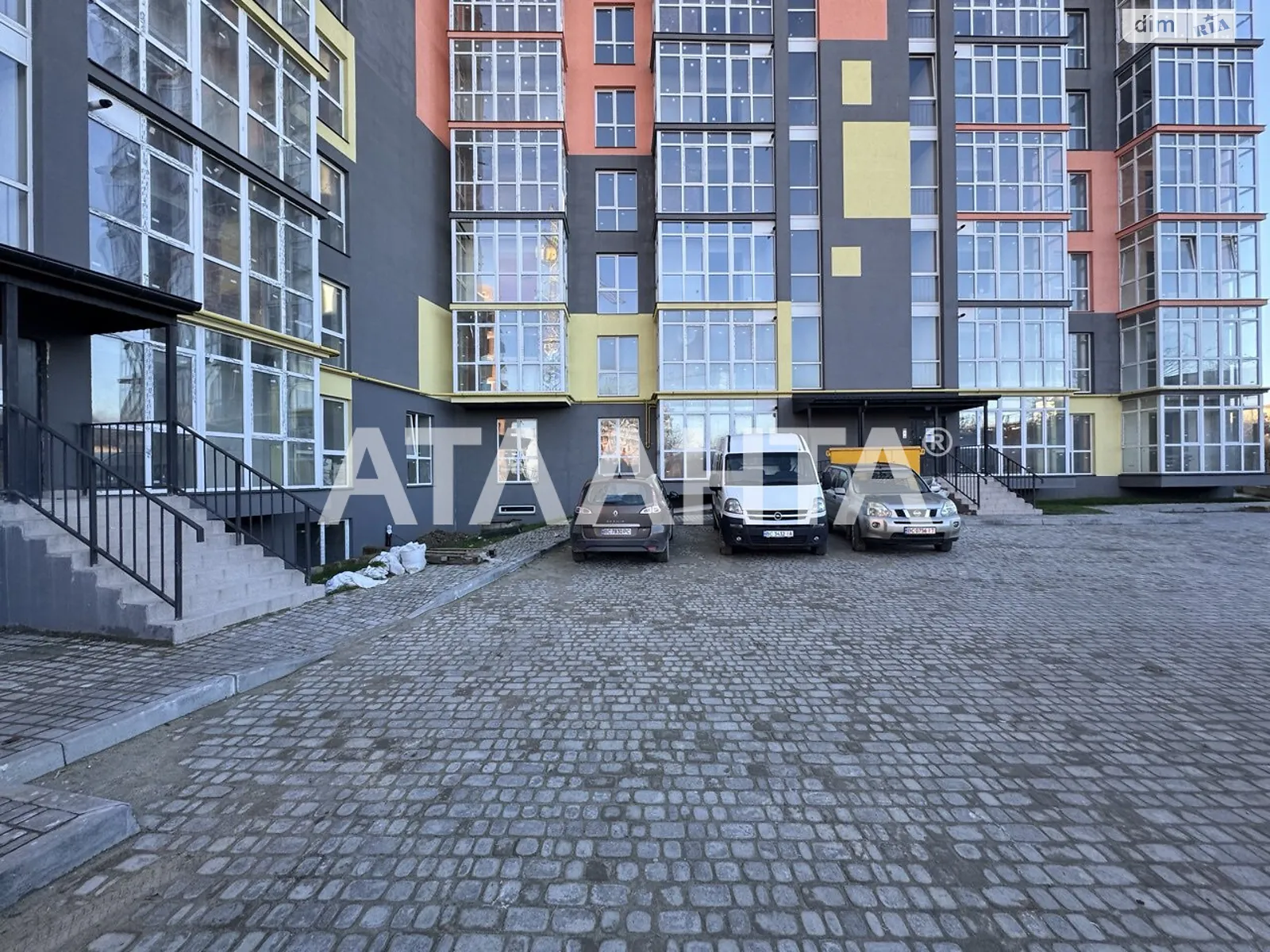 Продается 1-комнатная квартира 41 кв. м в Винниках, ул. Кольцевая - фото 1