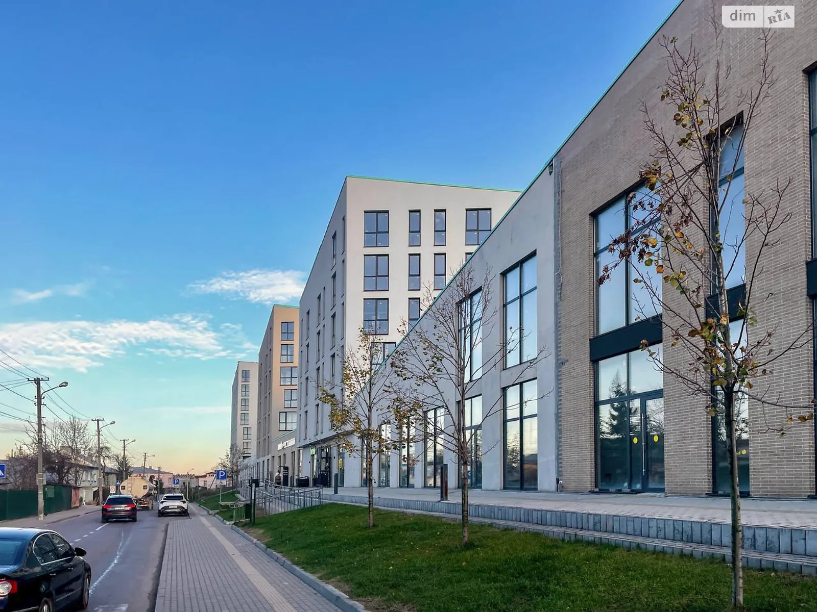 Здається в оренду приміщення вільного призначення 111 кв. м в 6-поверховій будівлі, цена: 25000 грн - фото 1