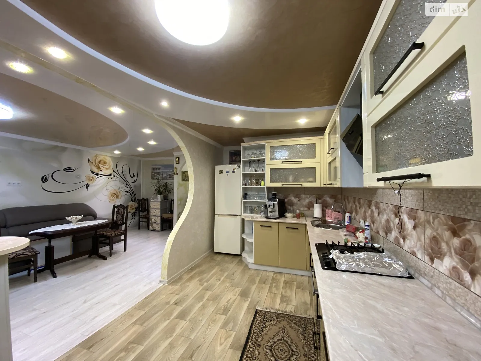 Продається 3-кімнатна квартира 75.6 кв. м у Великій Березовиці, вул. Стуса - фото 1