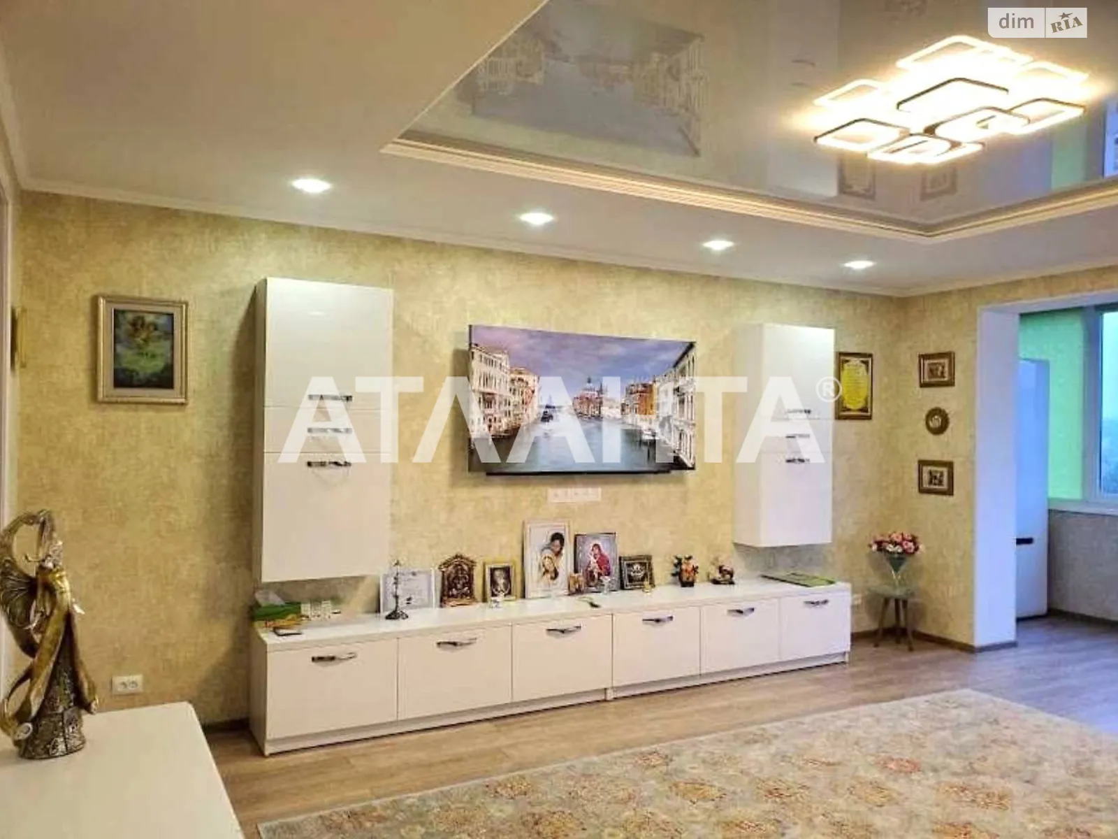 Продается 2-комнатная квартира 75 кв. м в Виннице, ул. Киевская - фото 1