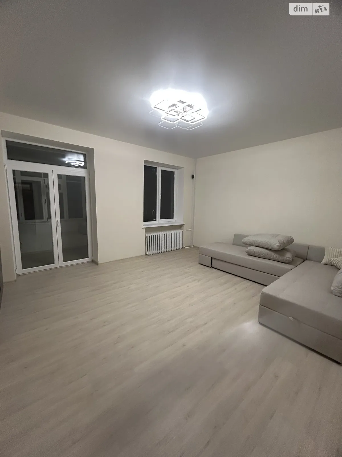 Продается 2-комнатная квартира 57 кв. м в Харькове, ул. Волонтерская, 11А - фото 1