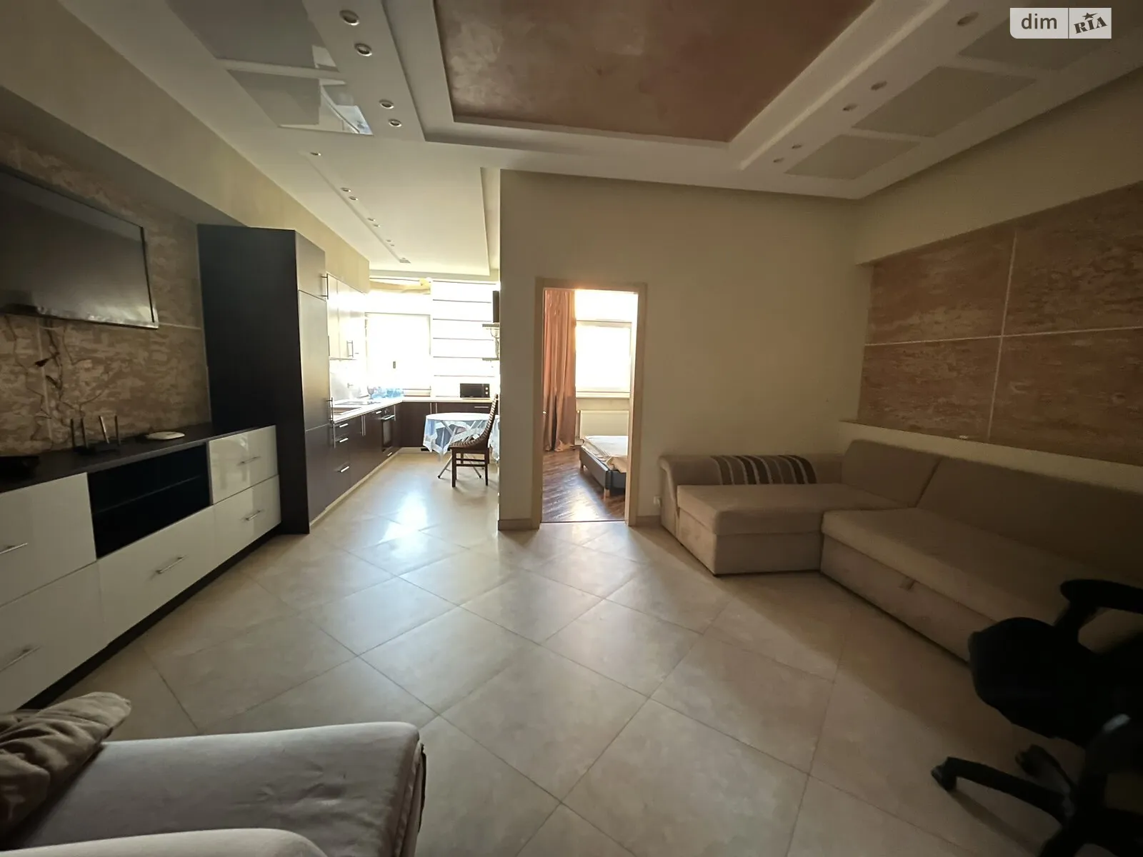 Сдается в аренду 1-комнатная квартира 50 кв. м в Одессе, цена: 12000 грн - фото 1