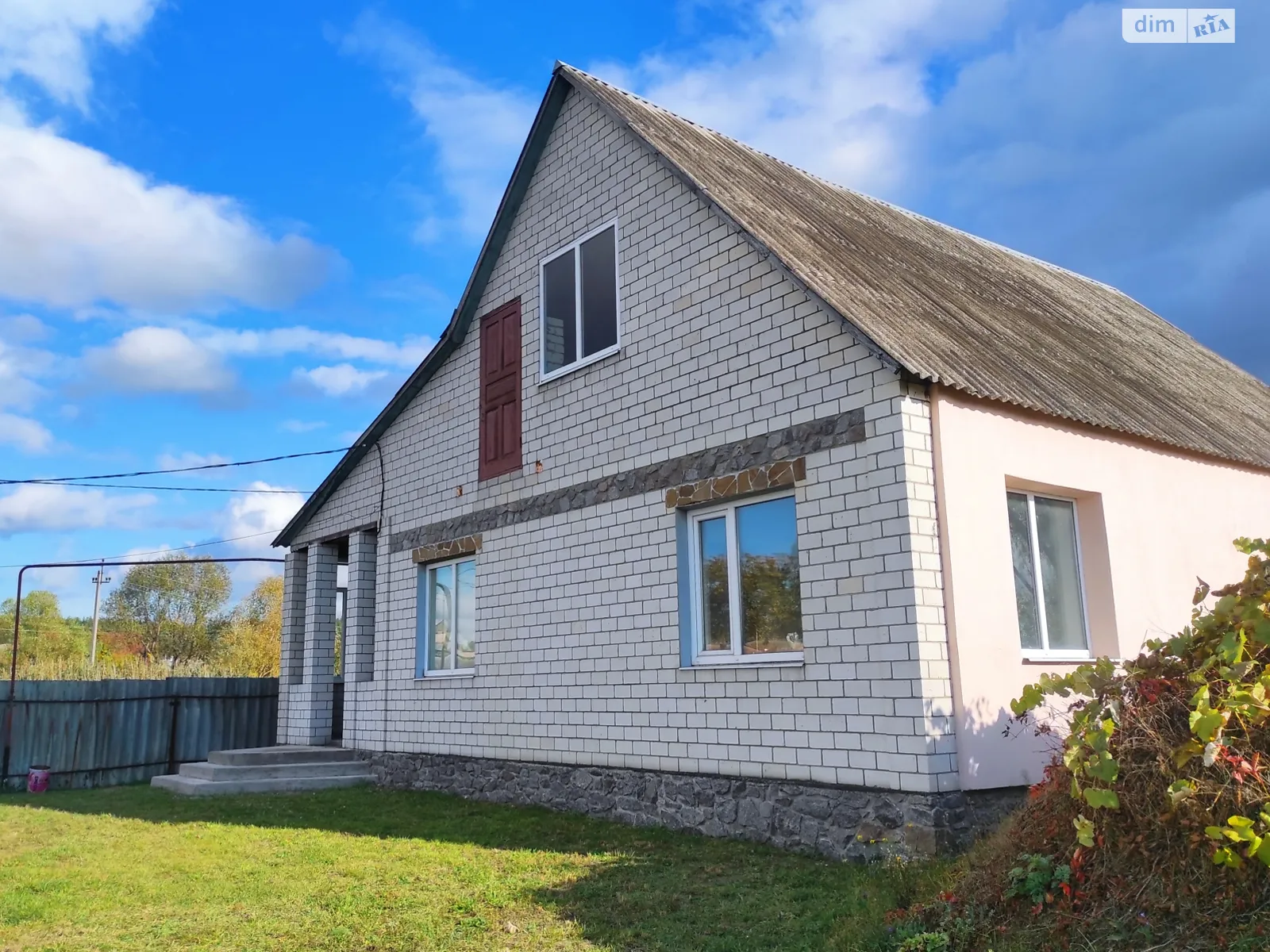 Продається одноповерховий будинок 121 кв. м з ділянкою, цена: 60000 $ - фото 1