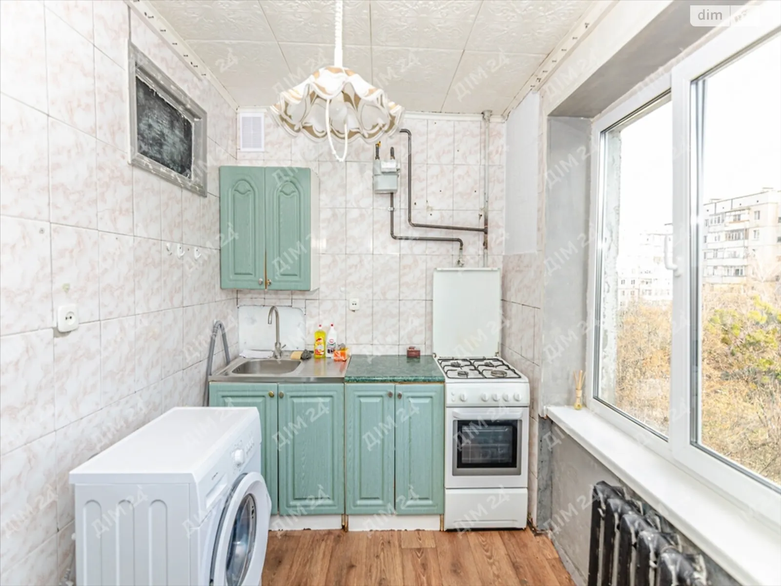 Продается 1-комнатная квартира 41 кв. м в Полтаве, ул. Героев Украины(Героев Сталинграда) - фото 1